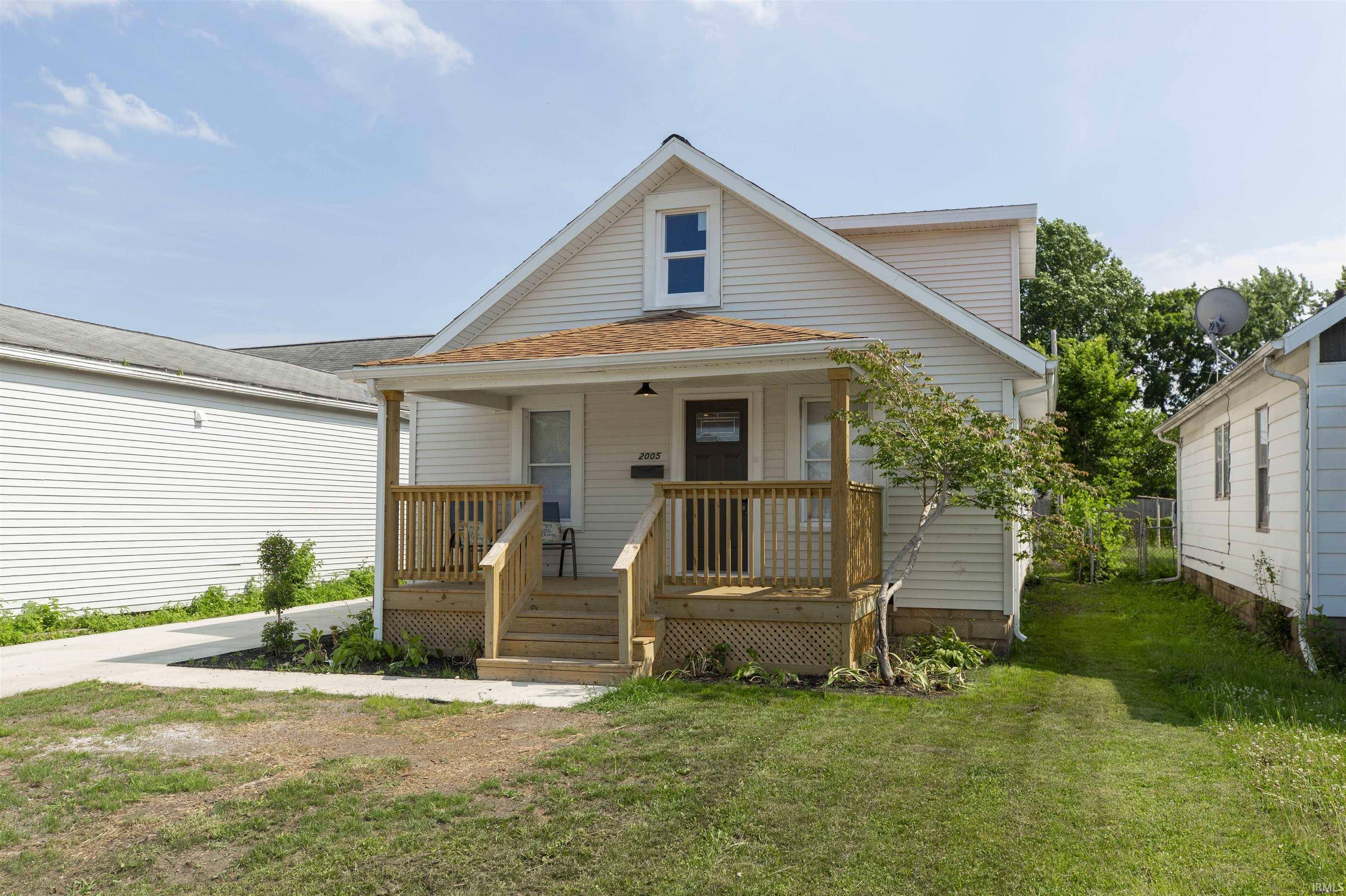 Mishawaka, IN 46544,2005 W 6th Street