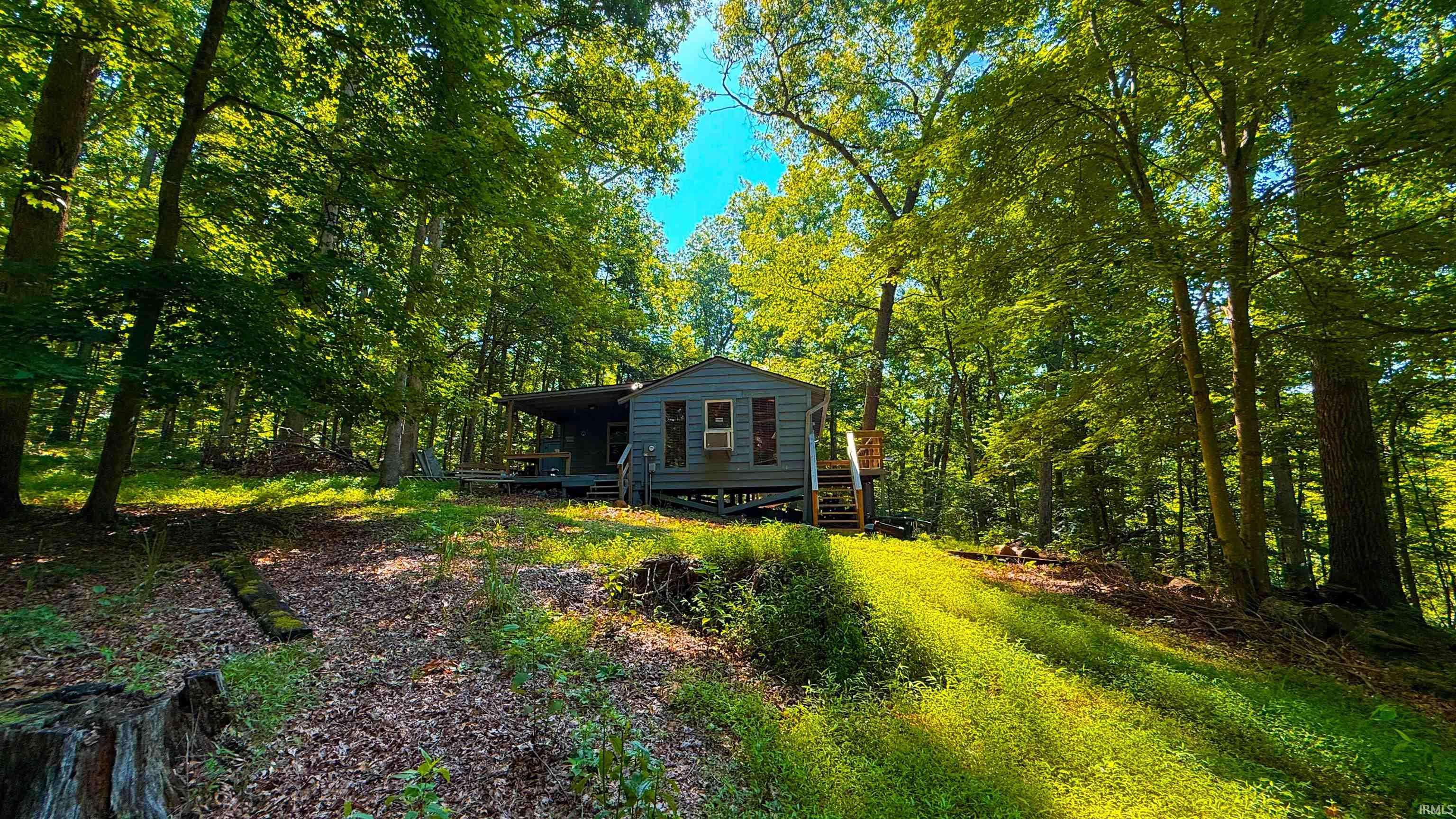 Nashville, IN 47448,820 Combs Road