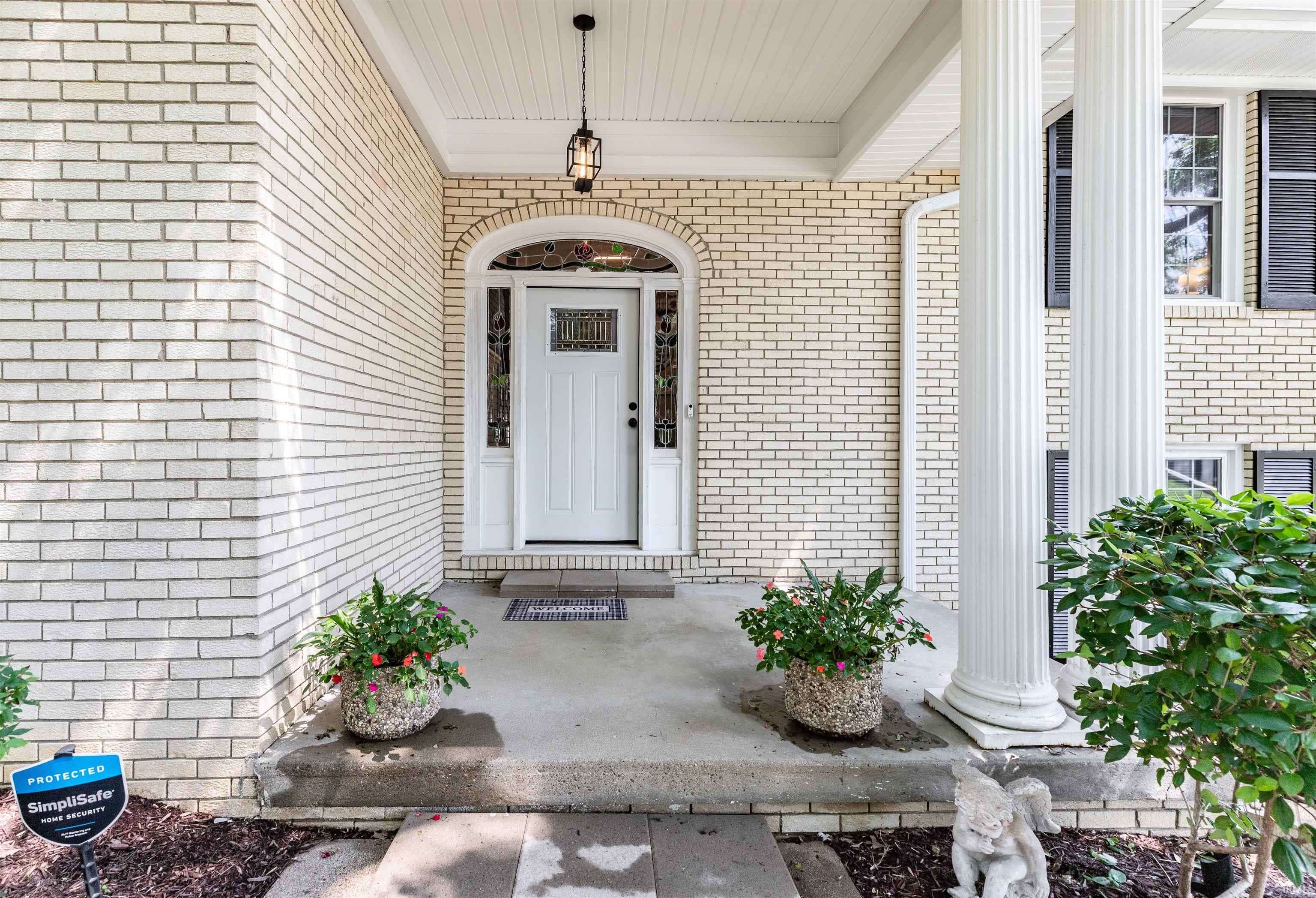 Evansville, IN 47710,110 Ladonna Boulevard