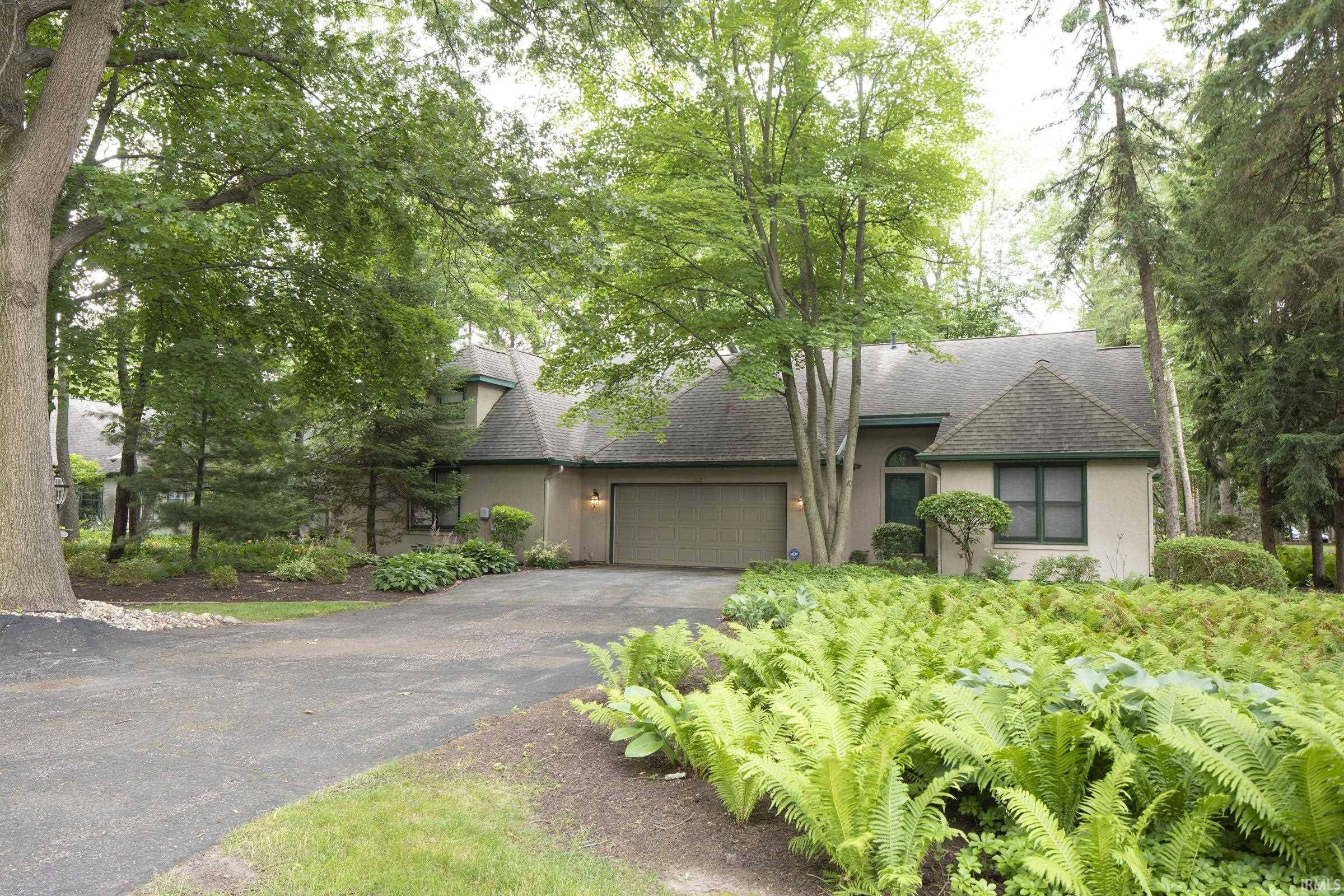 Mishawaka, IN 46545,1523 Pine Top Trace