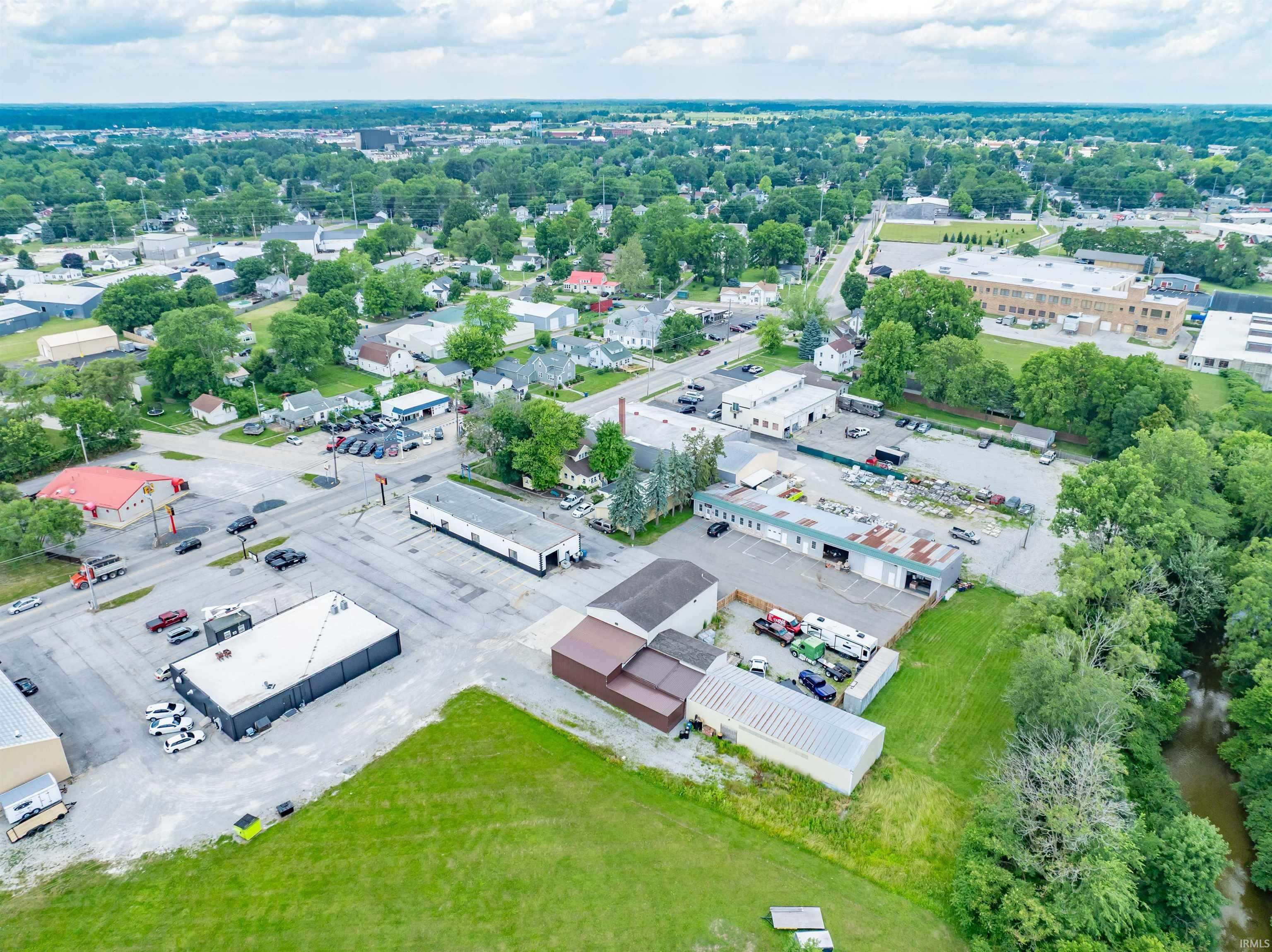 Auburn, IN 46706,1712 South Wayne Avenue