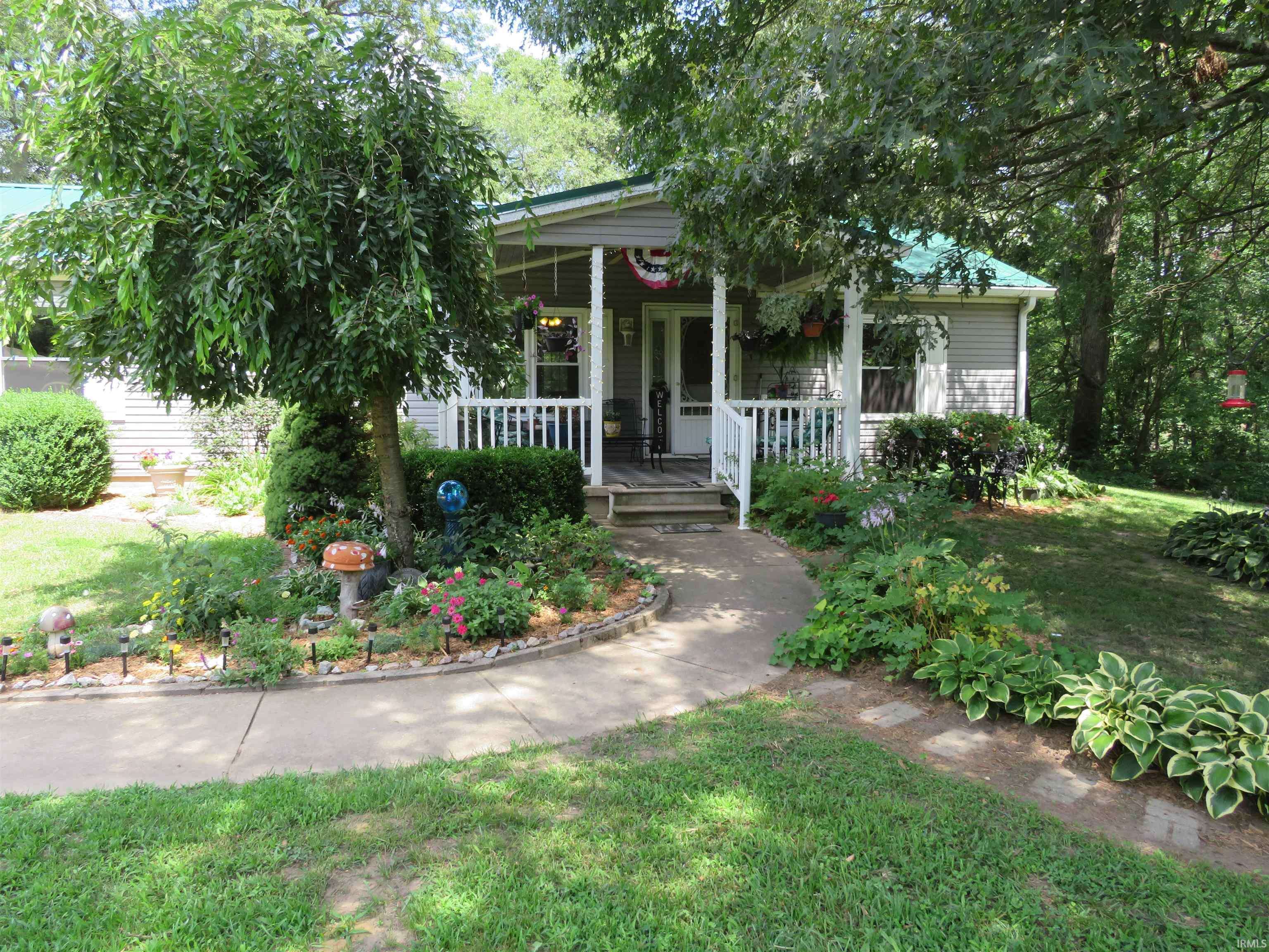 Monticello, IN 47960-7678,3425 E Us Highway 24