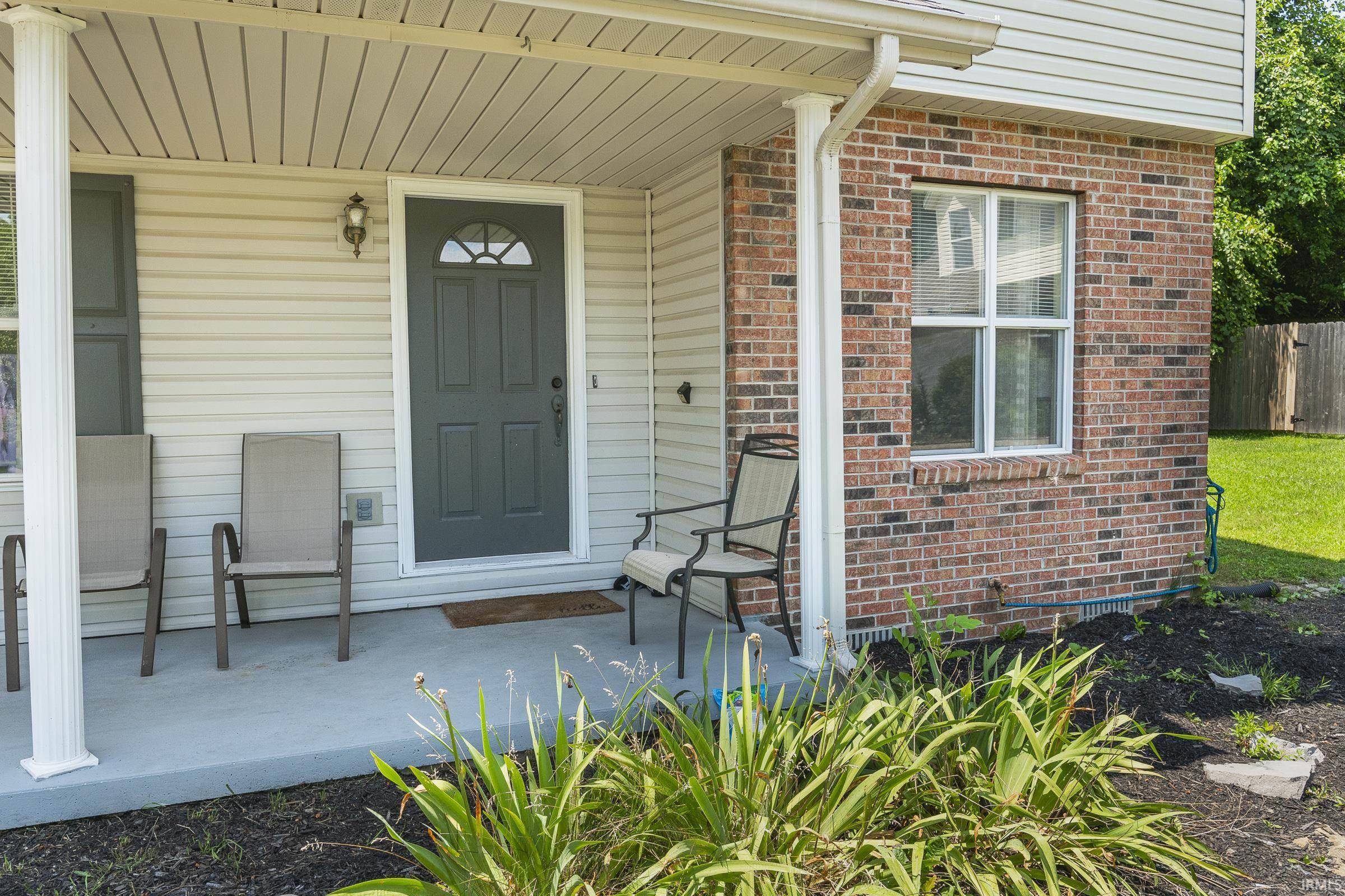 Bloomington, IN 47401,1005 E Erin Court