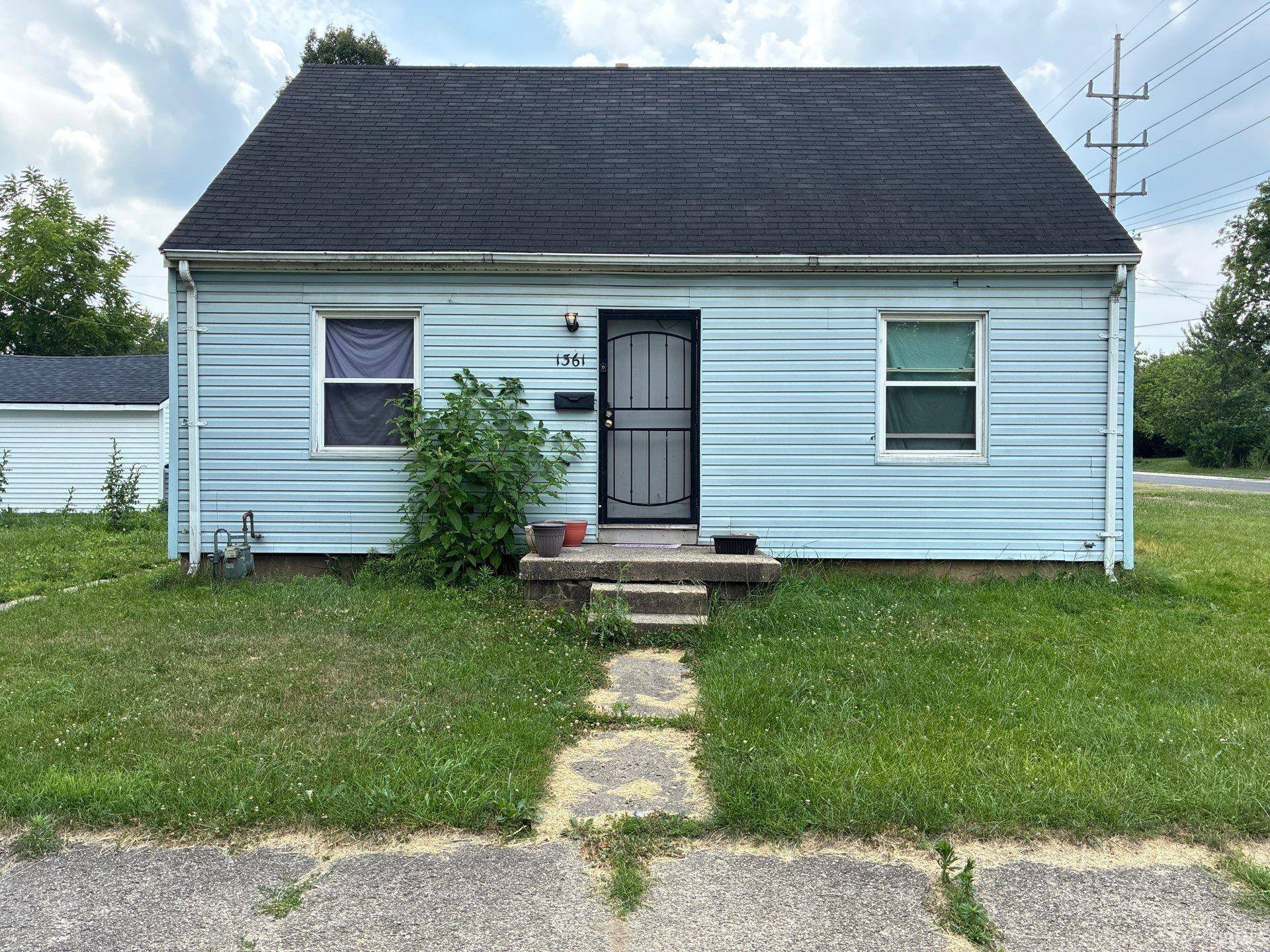 South Bend, IN 46628,1361 Huey Street