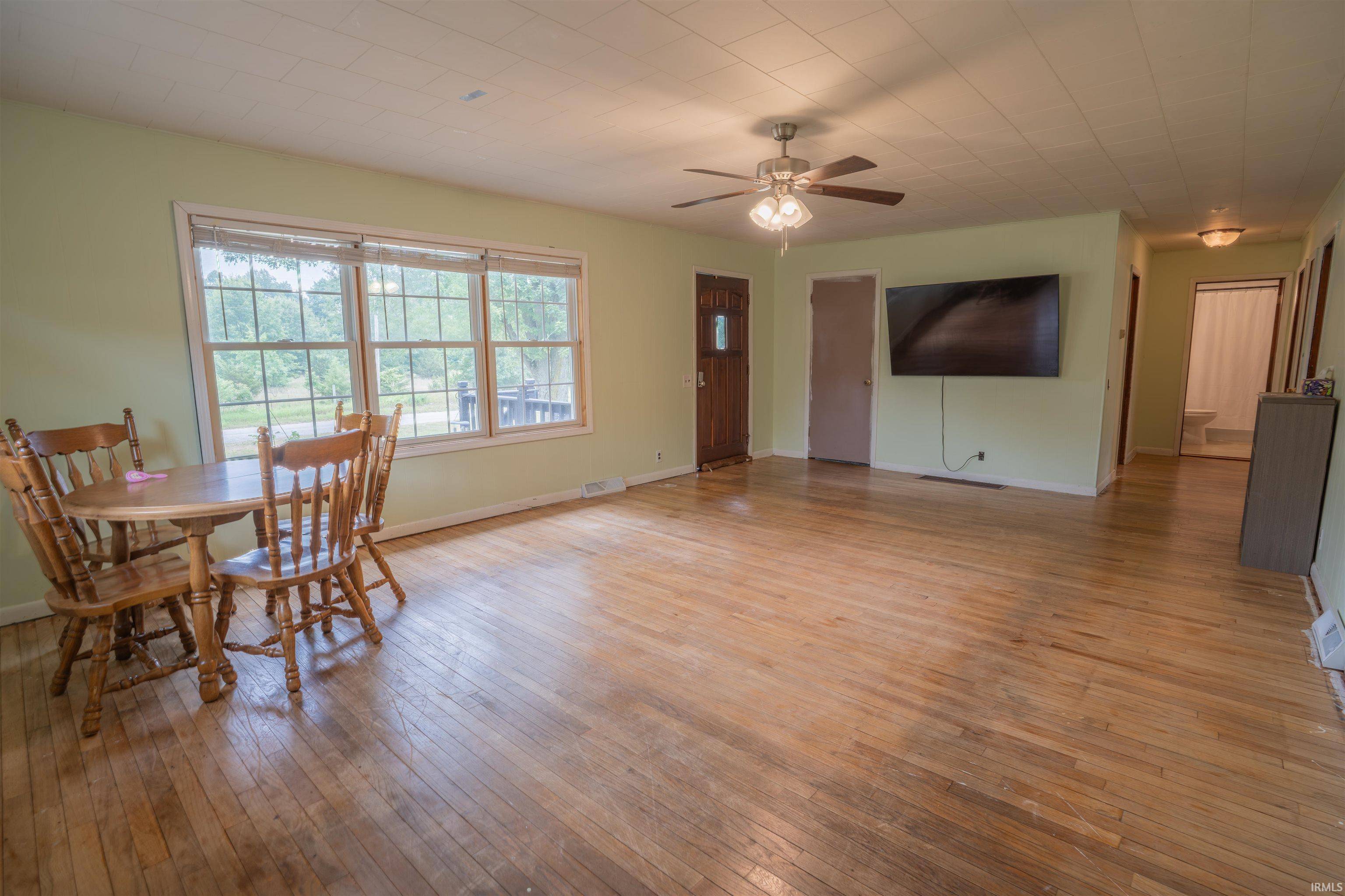 North Judson, IN 46366,7355 S 200 W