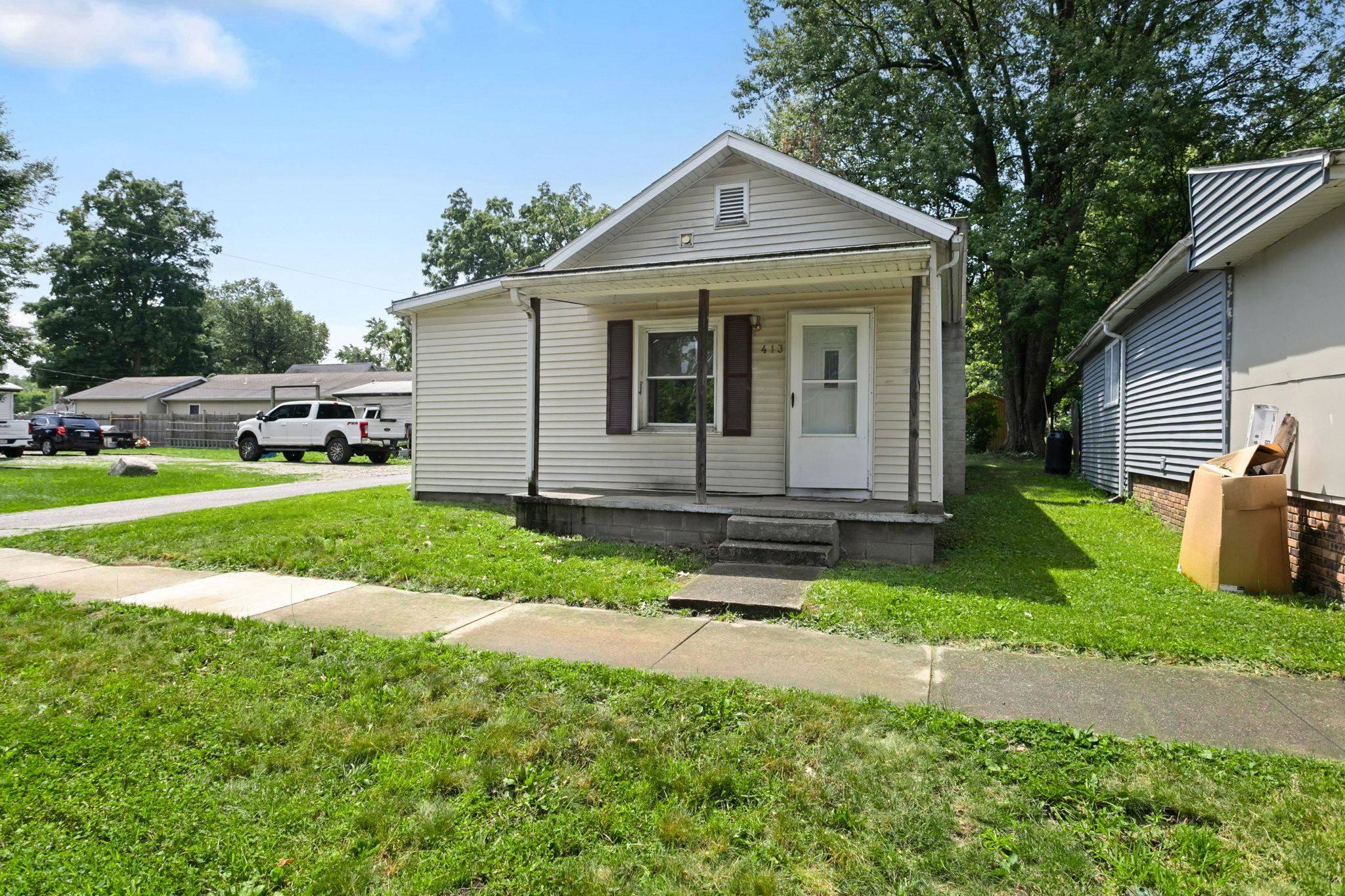 Goshen, IN 46528-2914,413 N 8Th Street