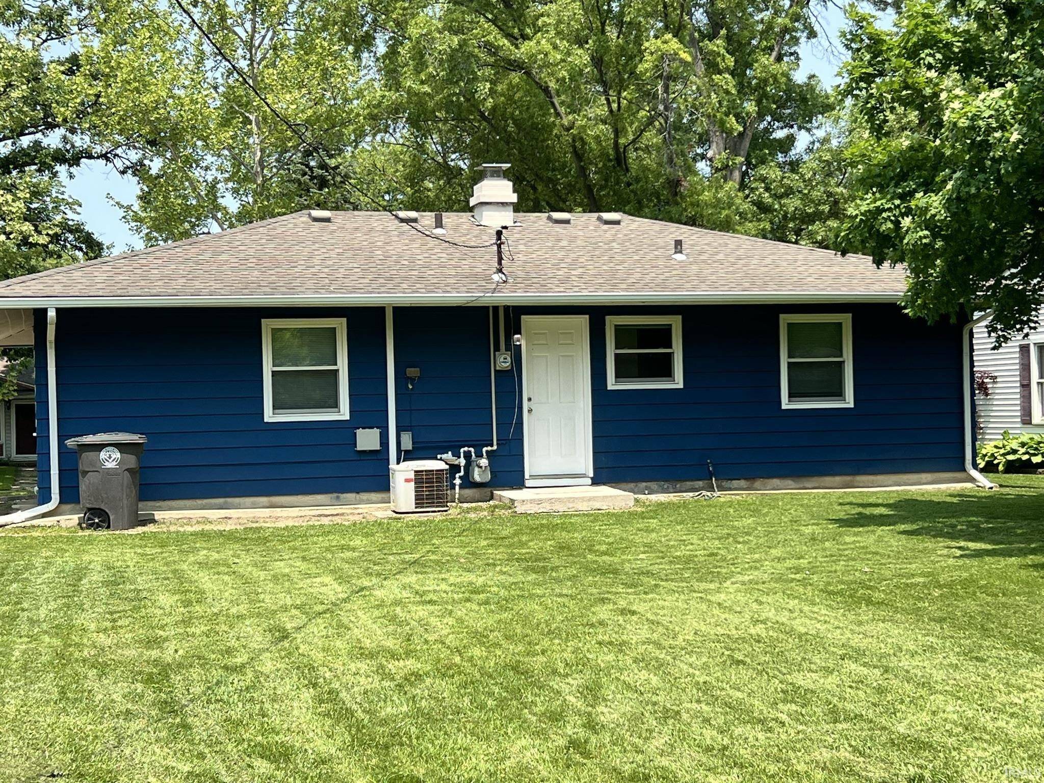 Fort Wayne, IN 46825,1104 Larch Lane