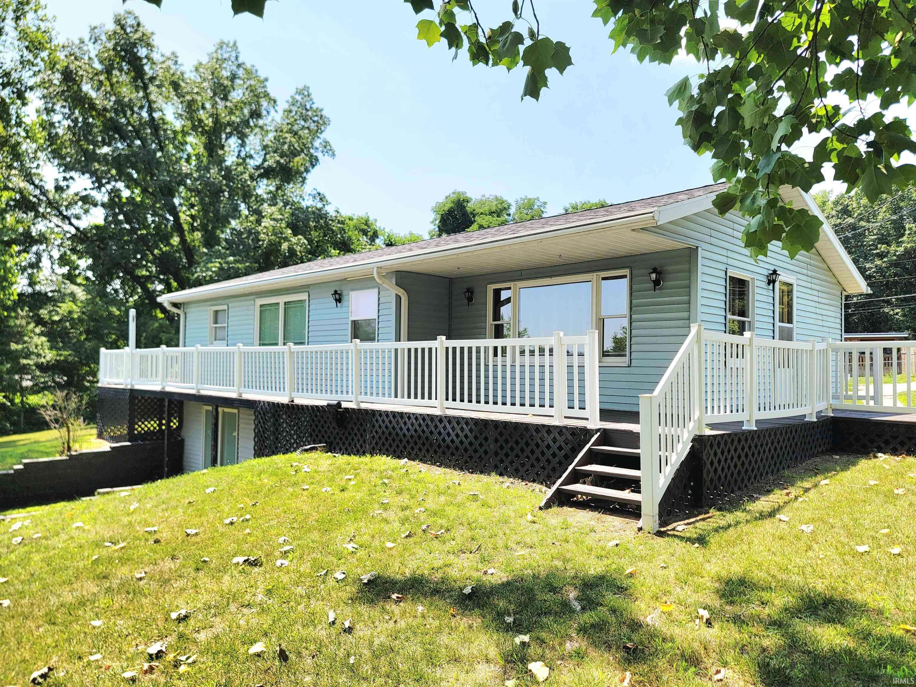 Middlebury, IN 46540-8940,51585 E County Line Road