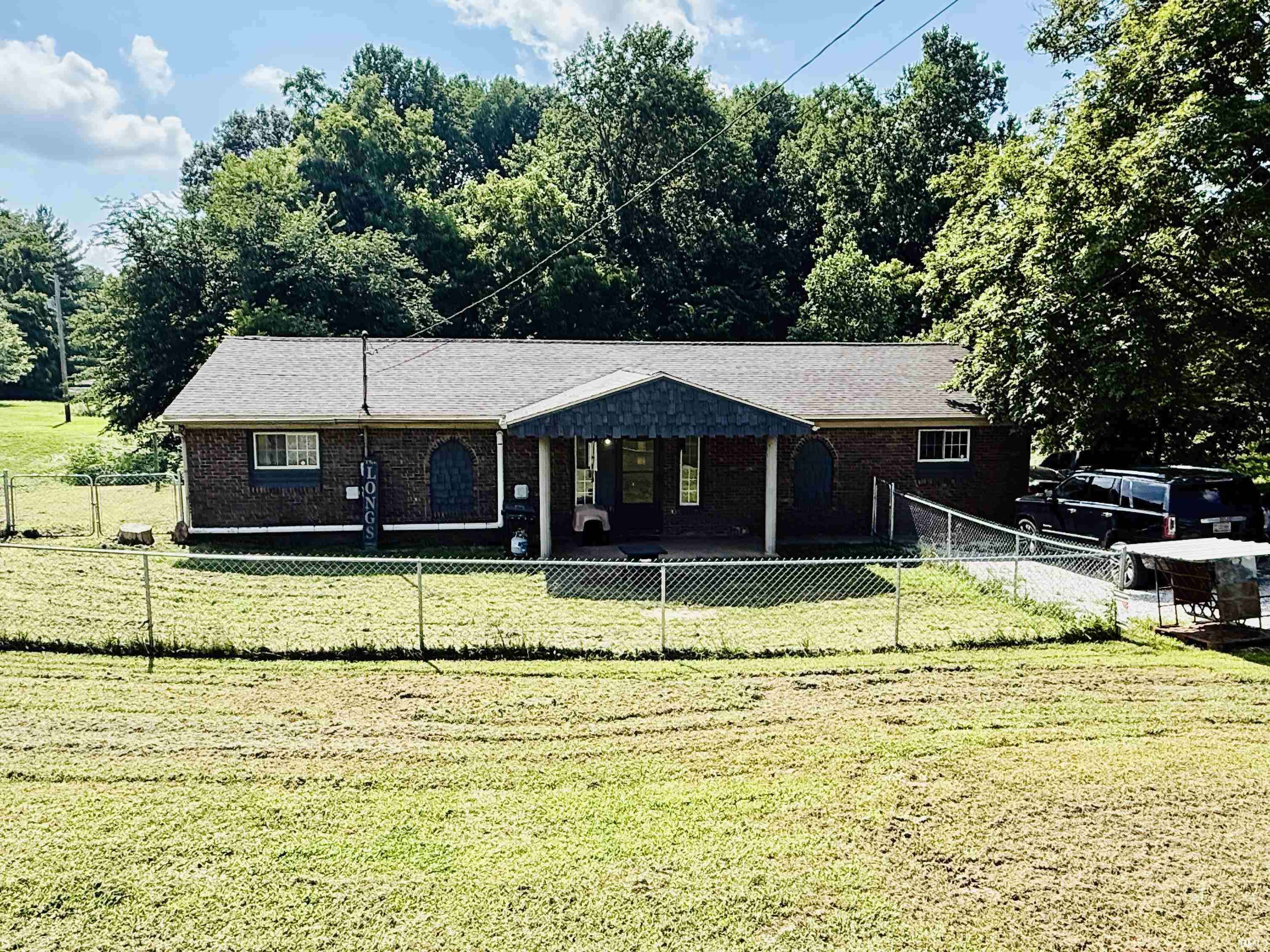 Winslow, IN 47598-8466,293 N State Road 61 Highway