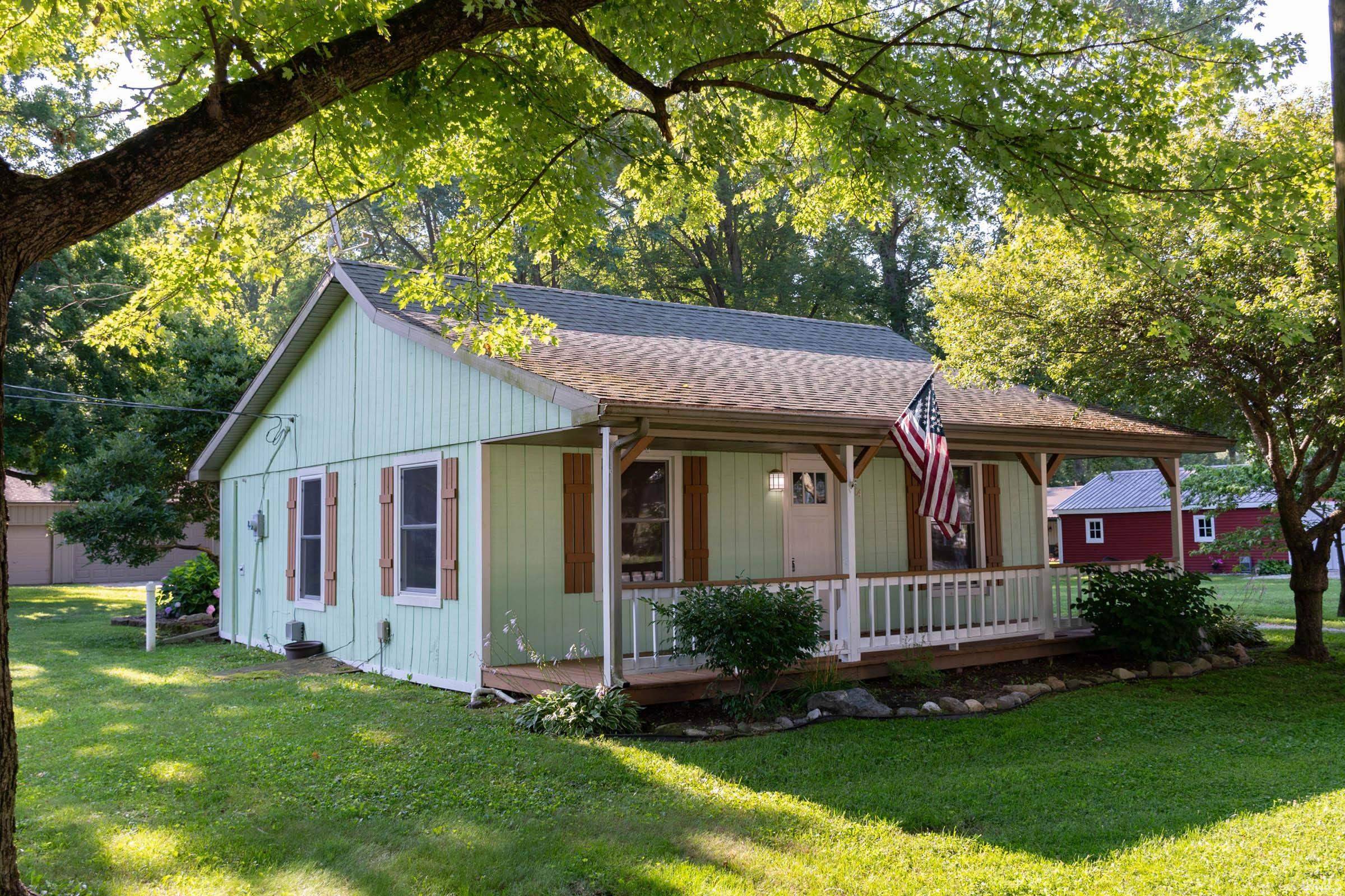 Lakeville, IN 46536,114 Beehler Street