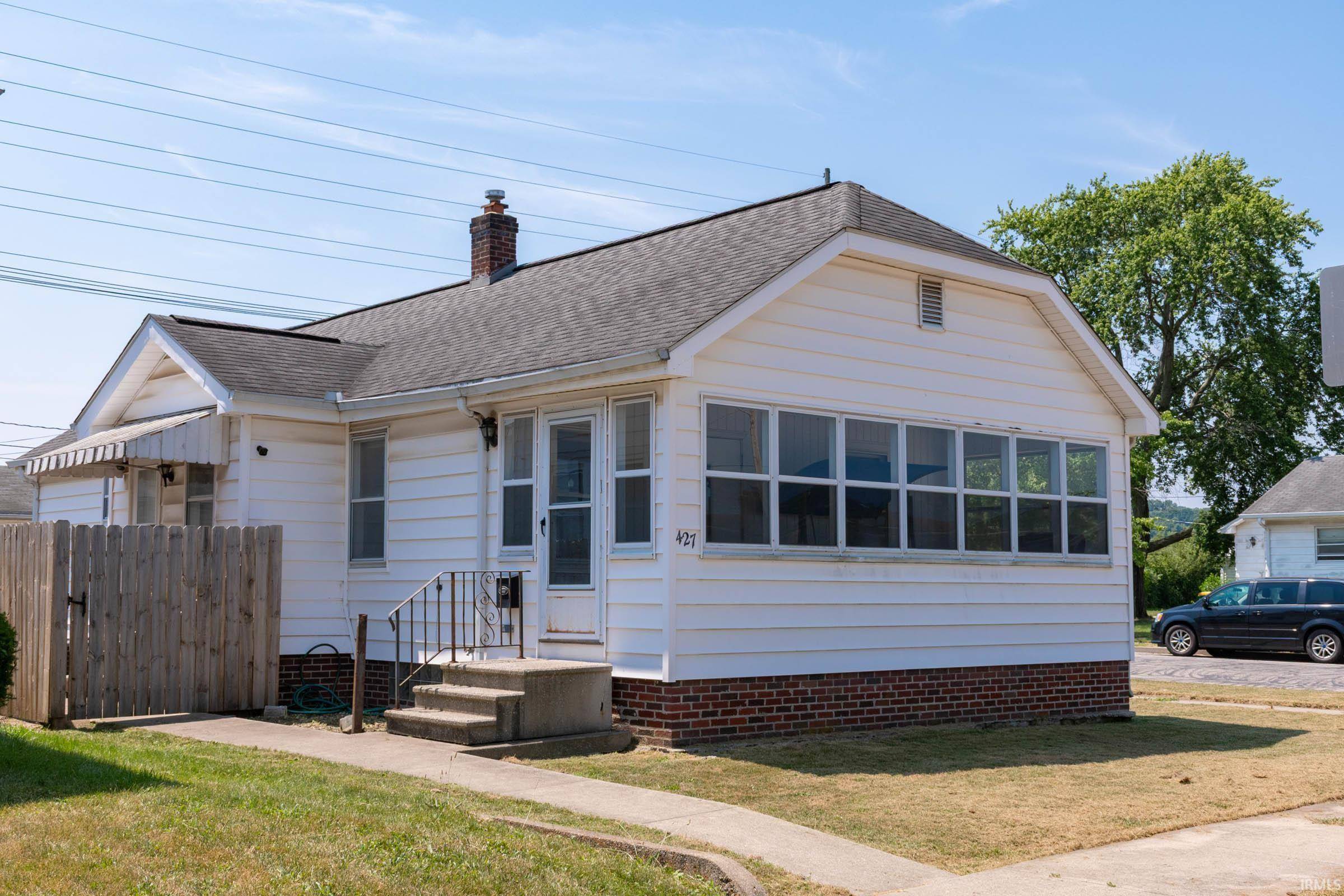 Mishawaka, IN 46544,427 W 12th Street