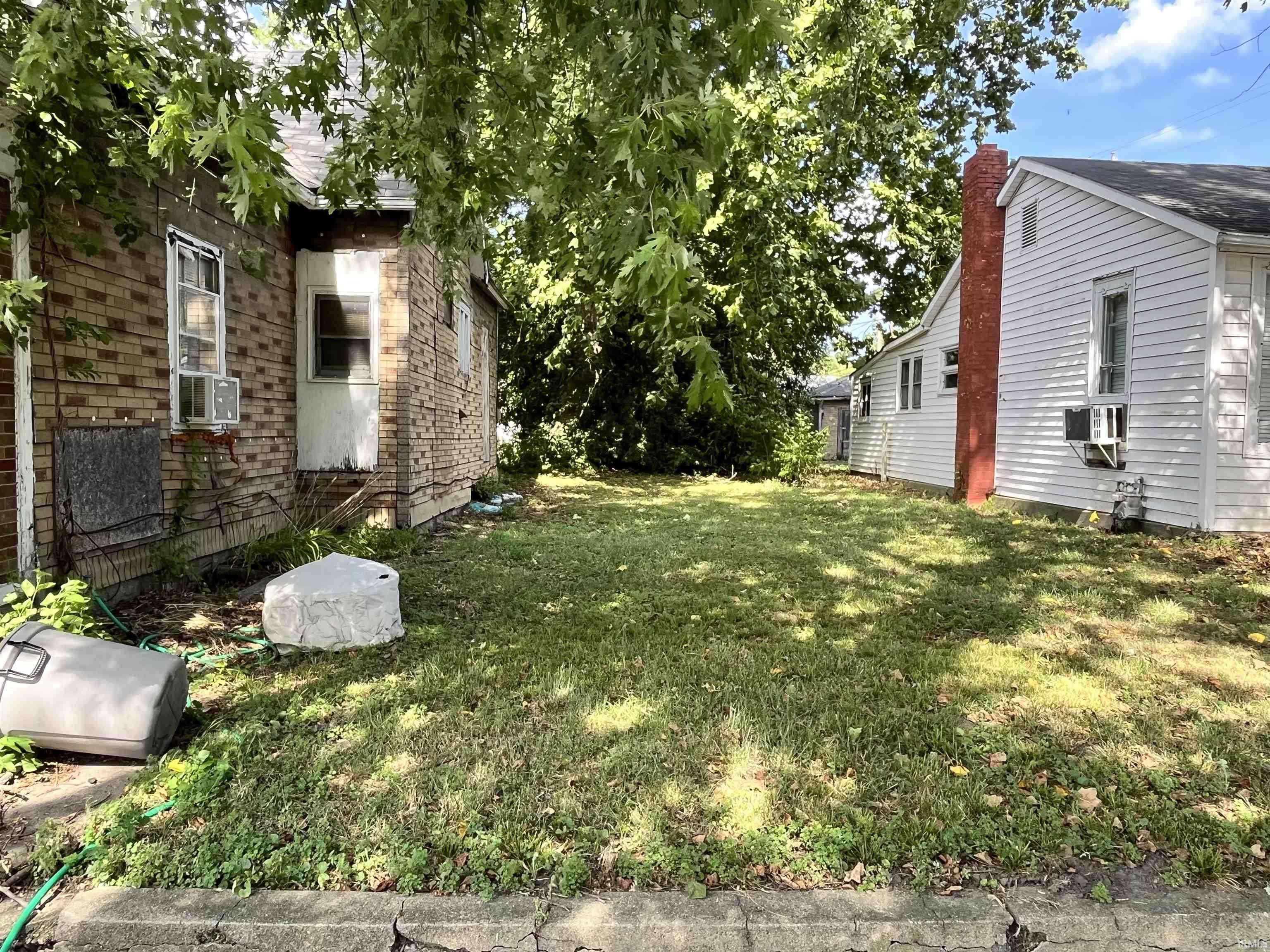 Logansport, IN 46947,718 N Pearl Street