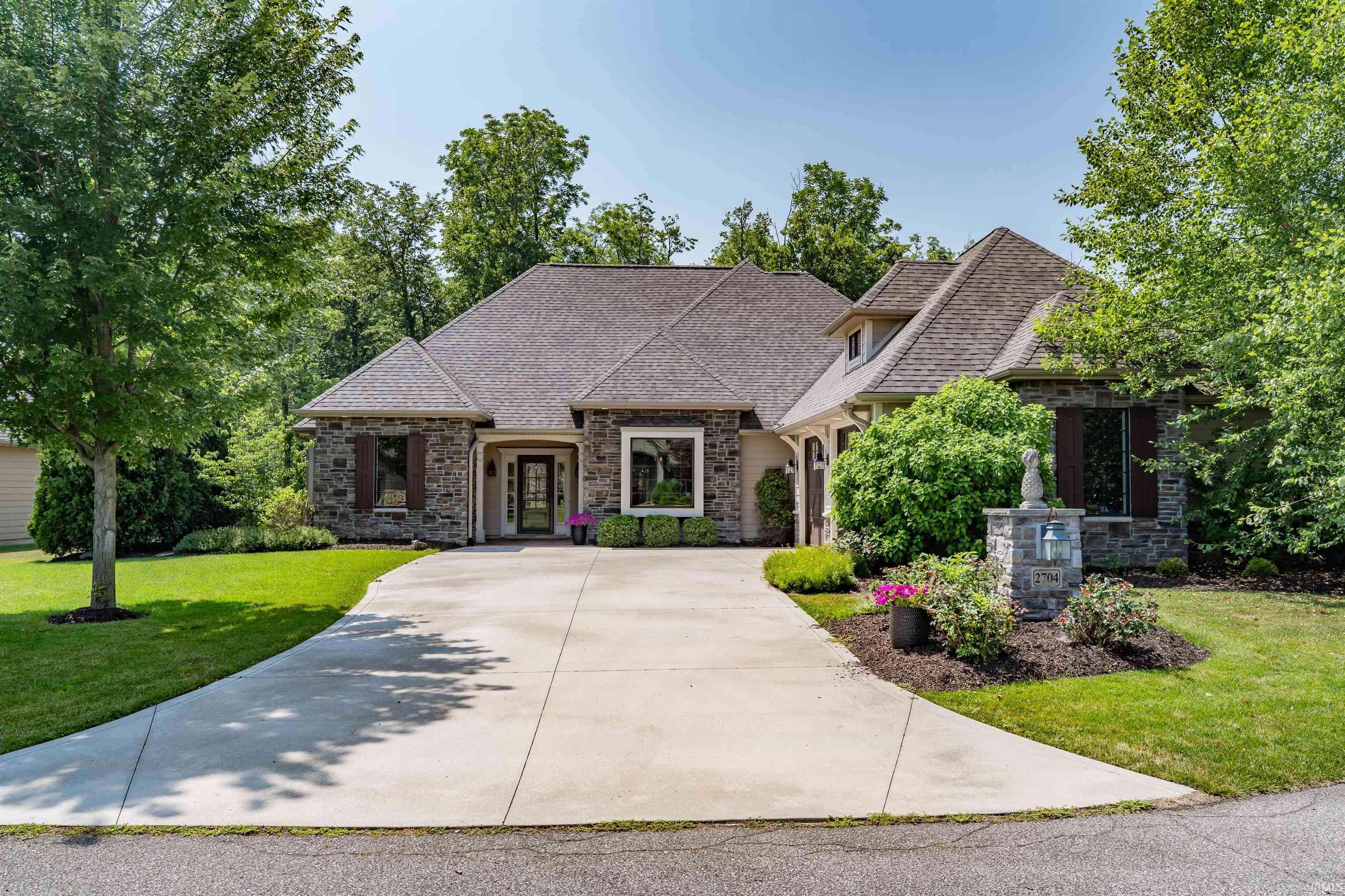 Fort Wayne, IN 46804,2704 Grenadier Court