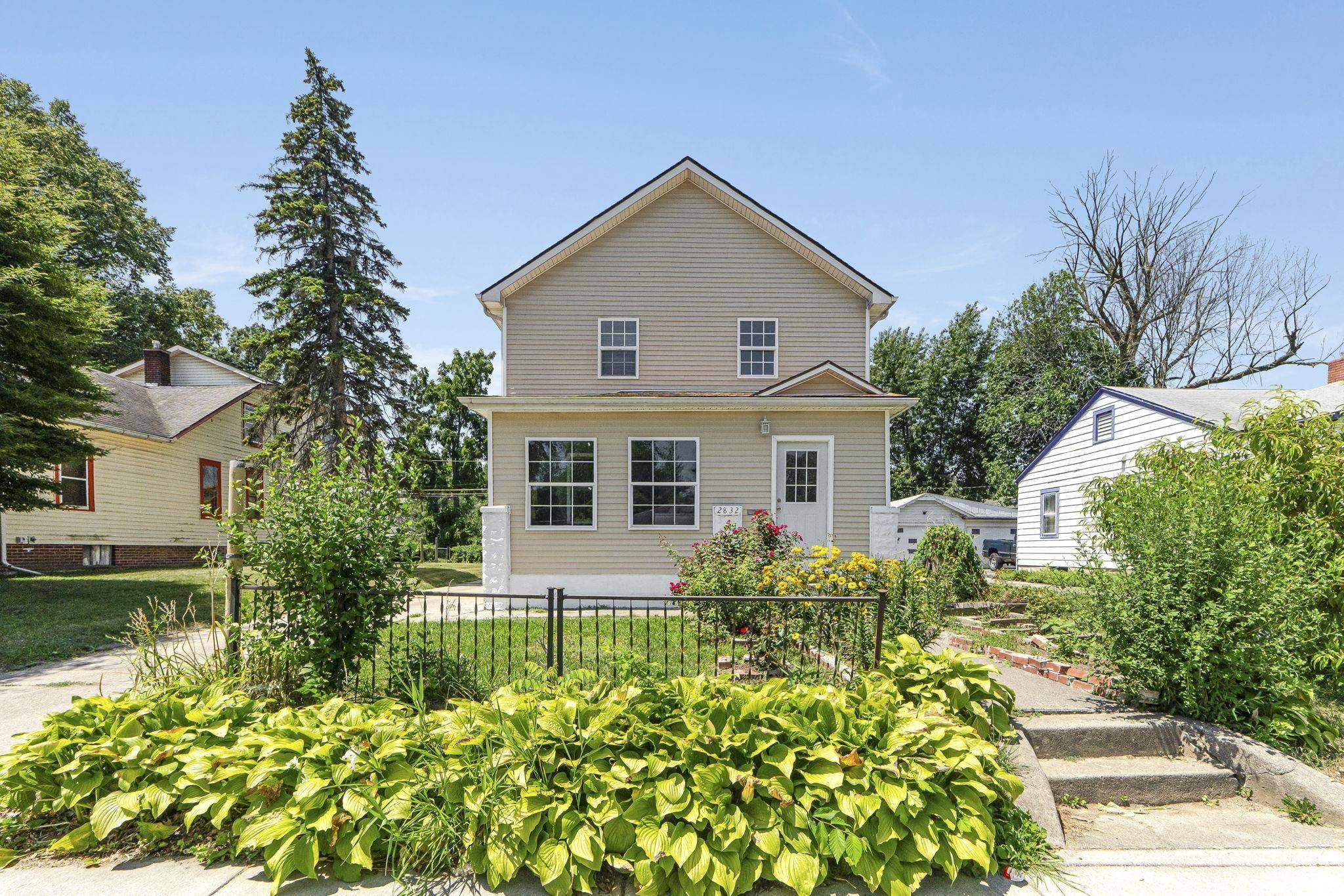 Fort Wayne, IN 46806,2832 Abbott Street