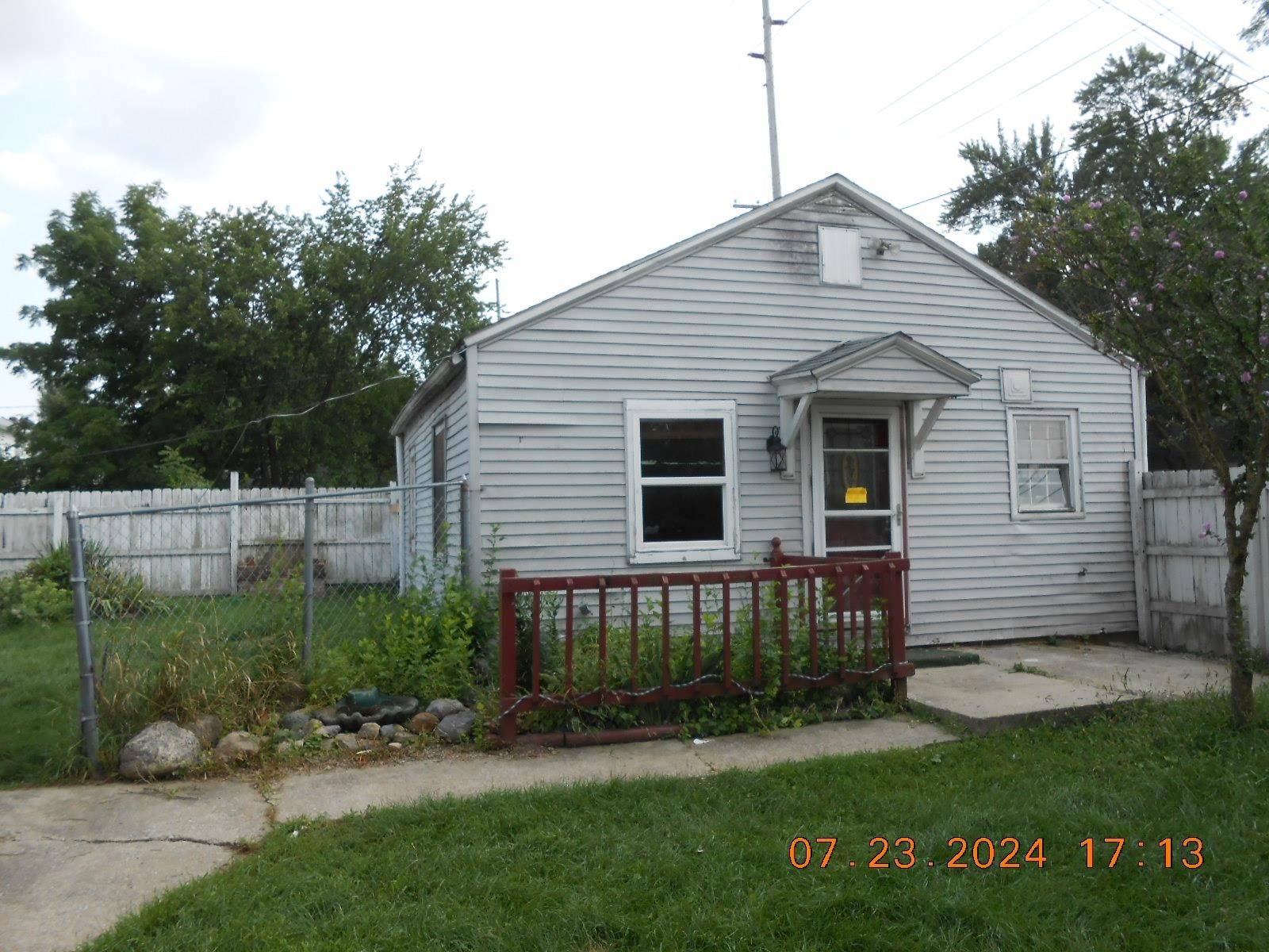 Fort Wayne, IN 46806,4006 S hanna Street