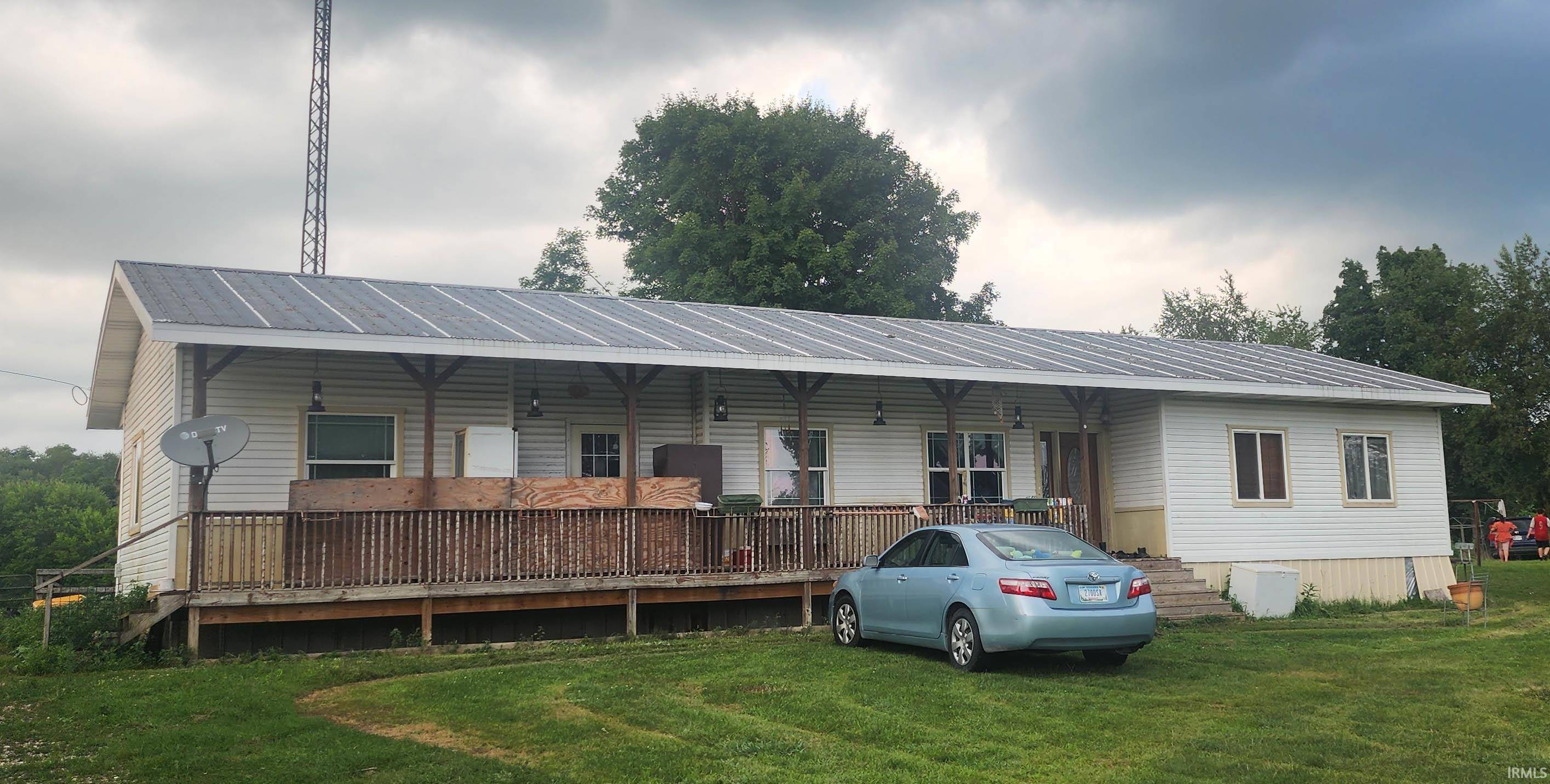Pierceton, IN 46562,4406 E Wooster Road