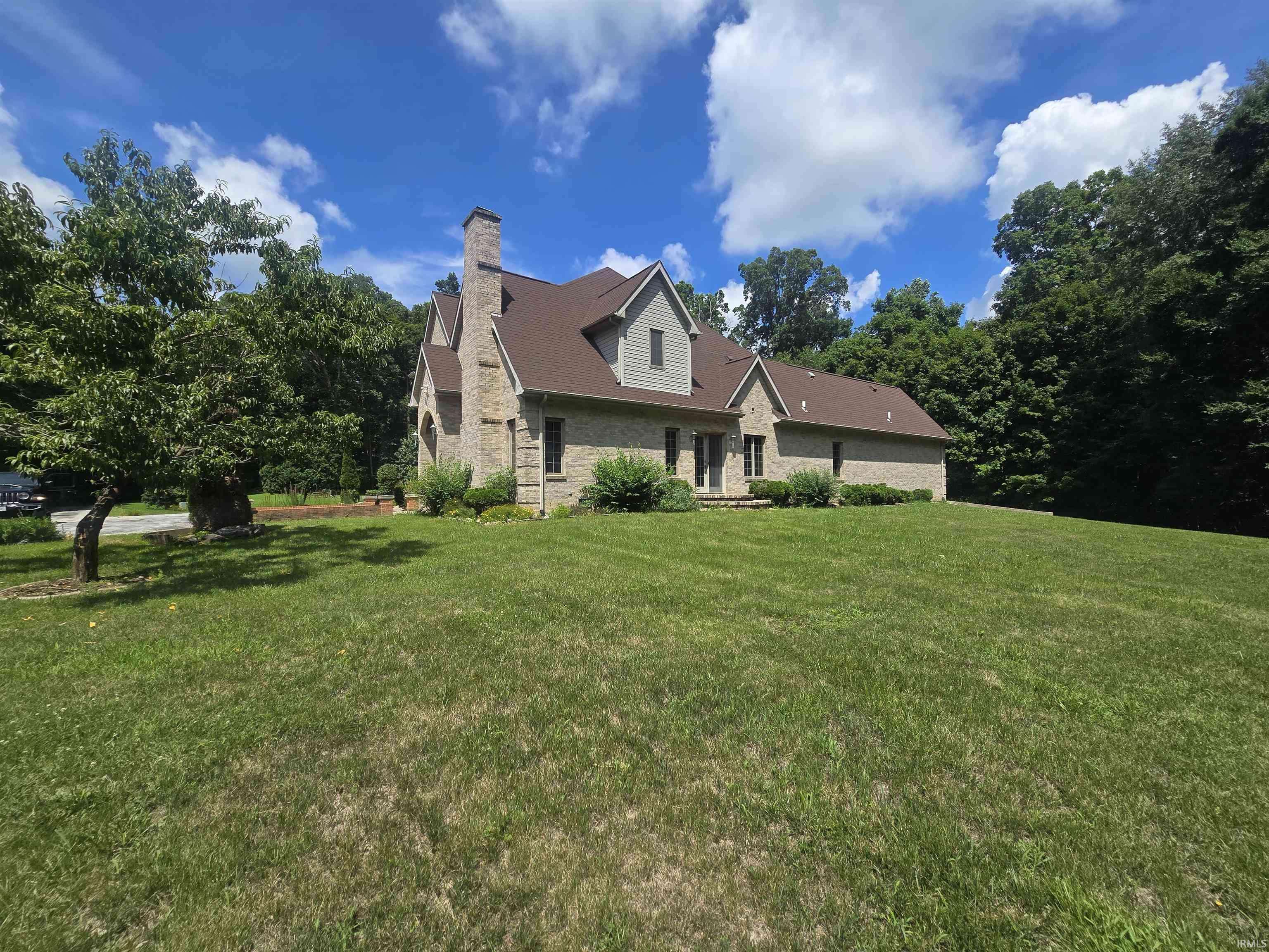 Huntington, IN 46750-8926,6857 W Maple Grove Road