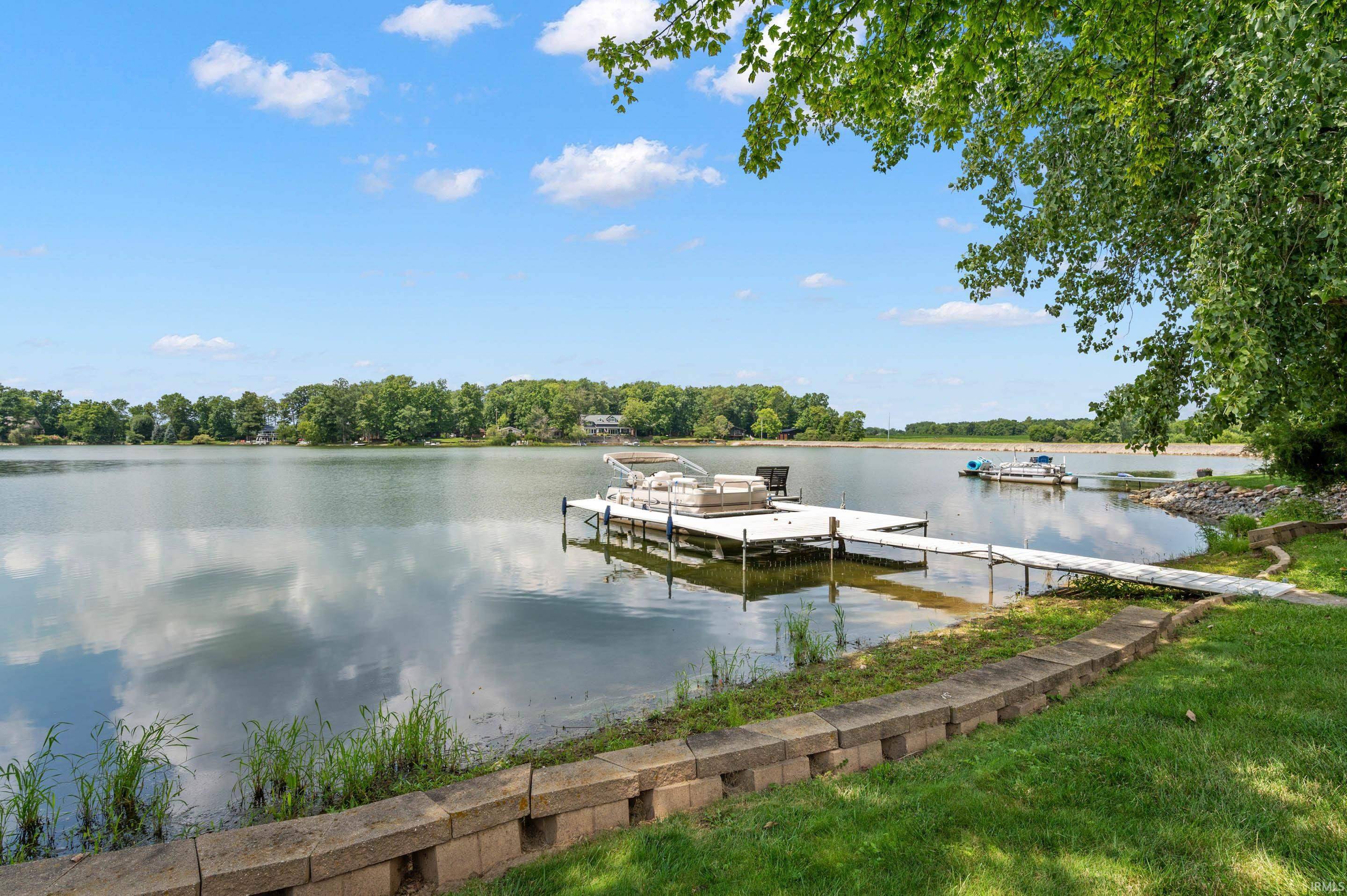 Farmland, IN 47340,3346 SE Indian Trail Lake Road