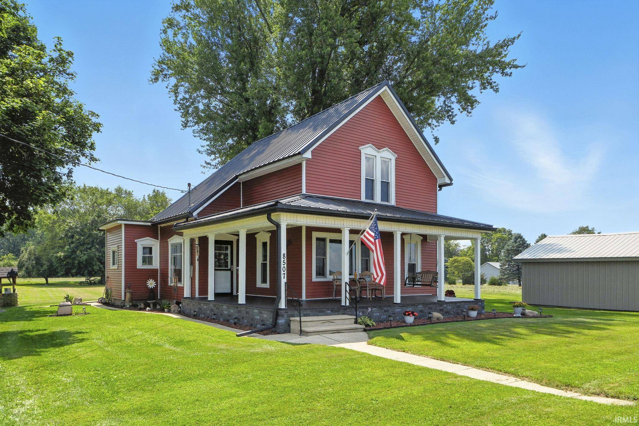 Cromwell, IN 46732,8507 W 200 N Road