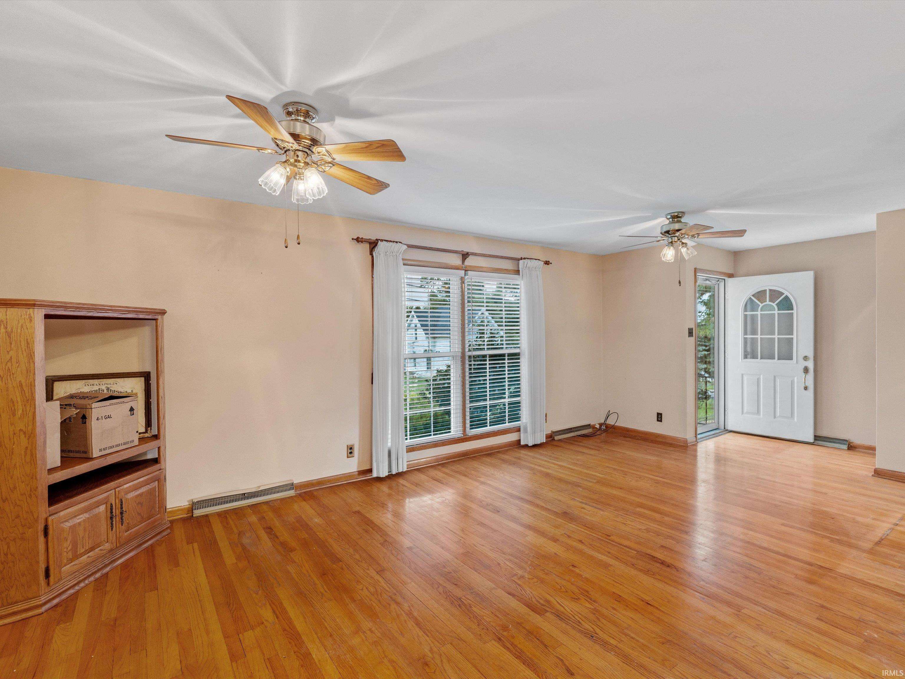 Loogootee, IN 47553,217 SE 1st Street