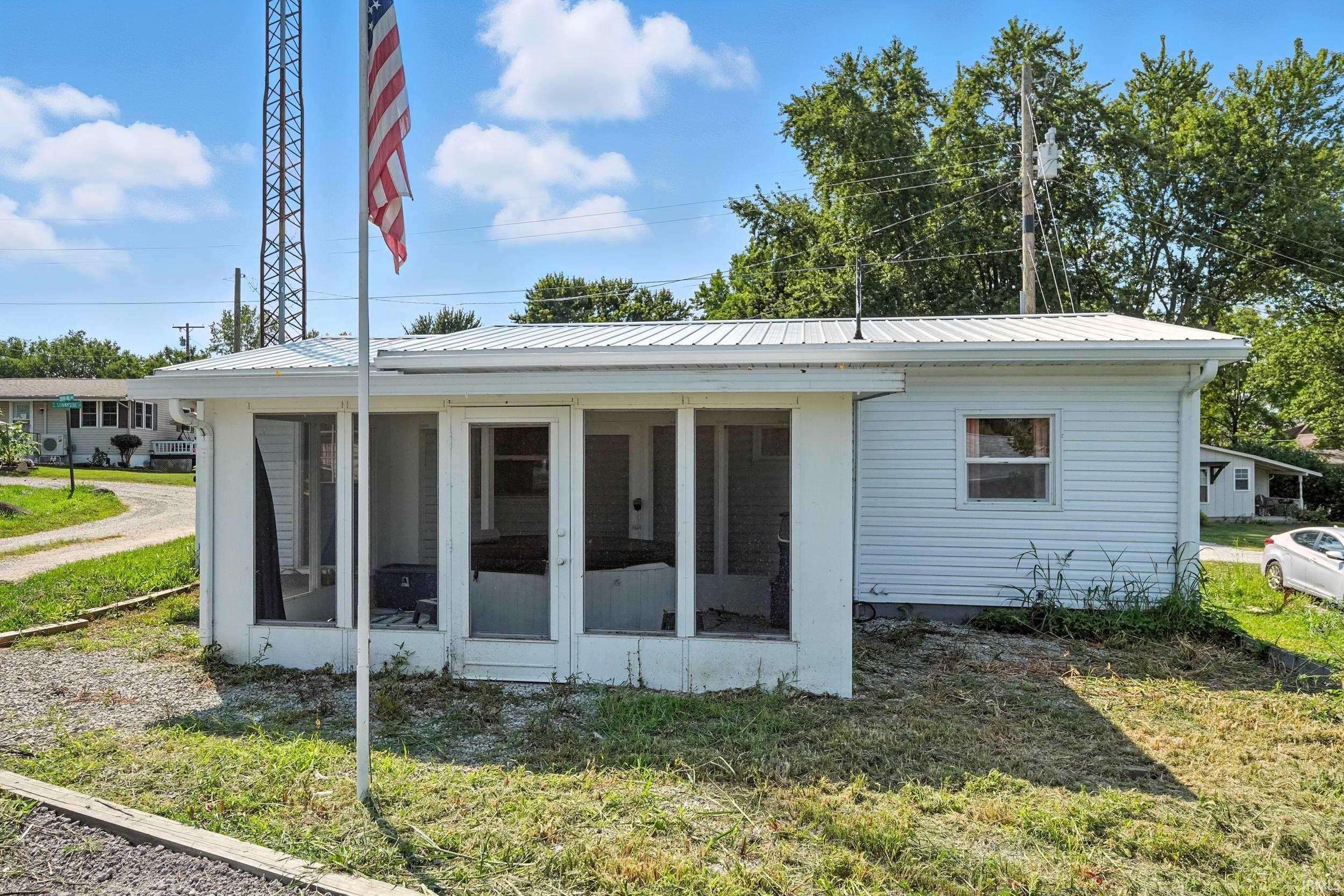 Silver Lake, IN 46982-9113,8792 S Sunnyside Lane