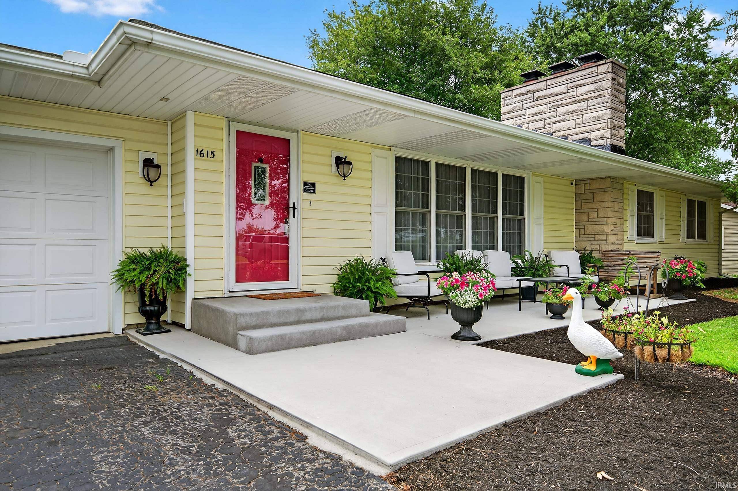 Marion, IN 46953,1615 S GENEVA Avenue