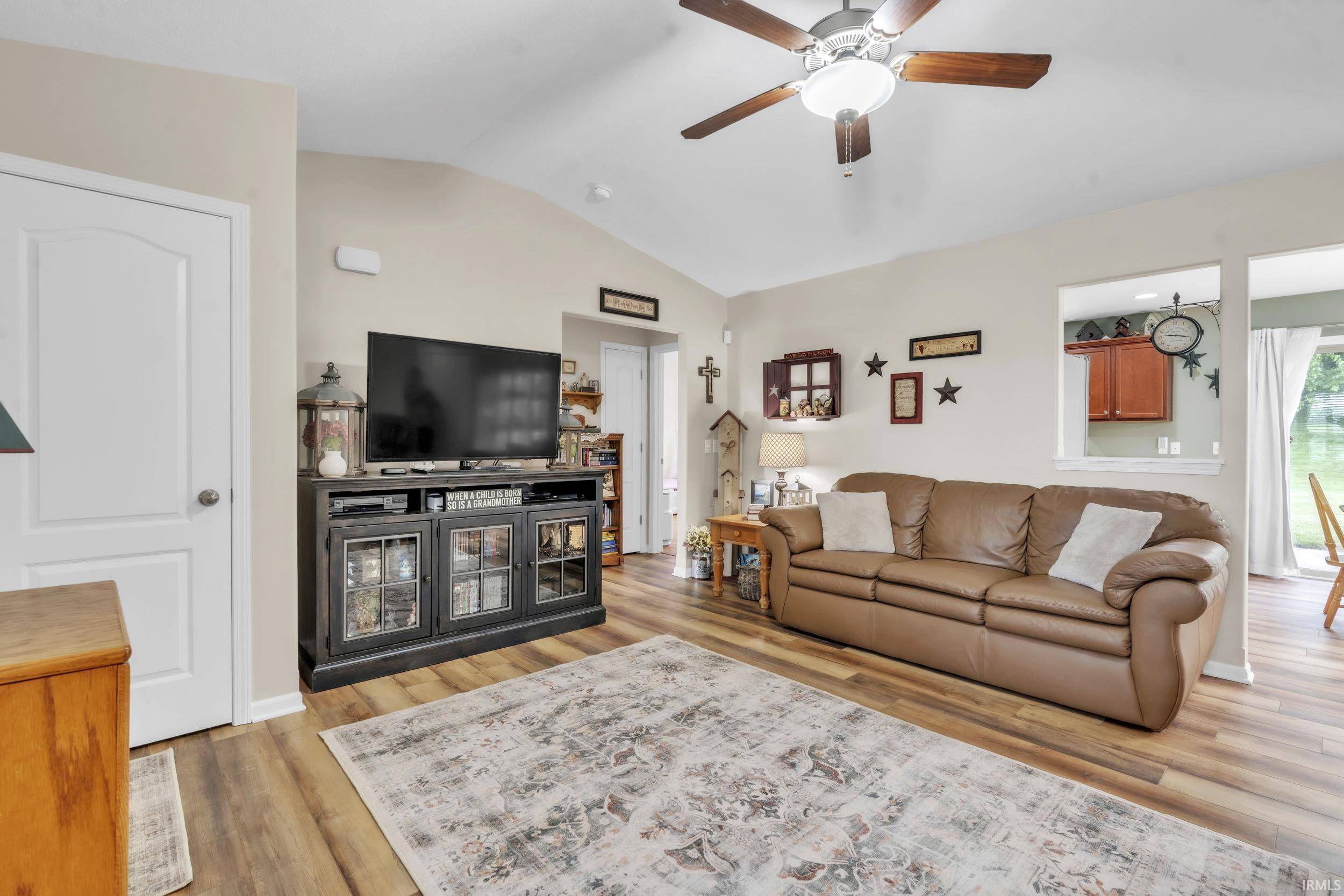 Kendallville, IN 46755,2001 Winesap Way