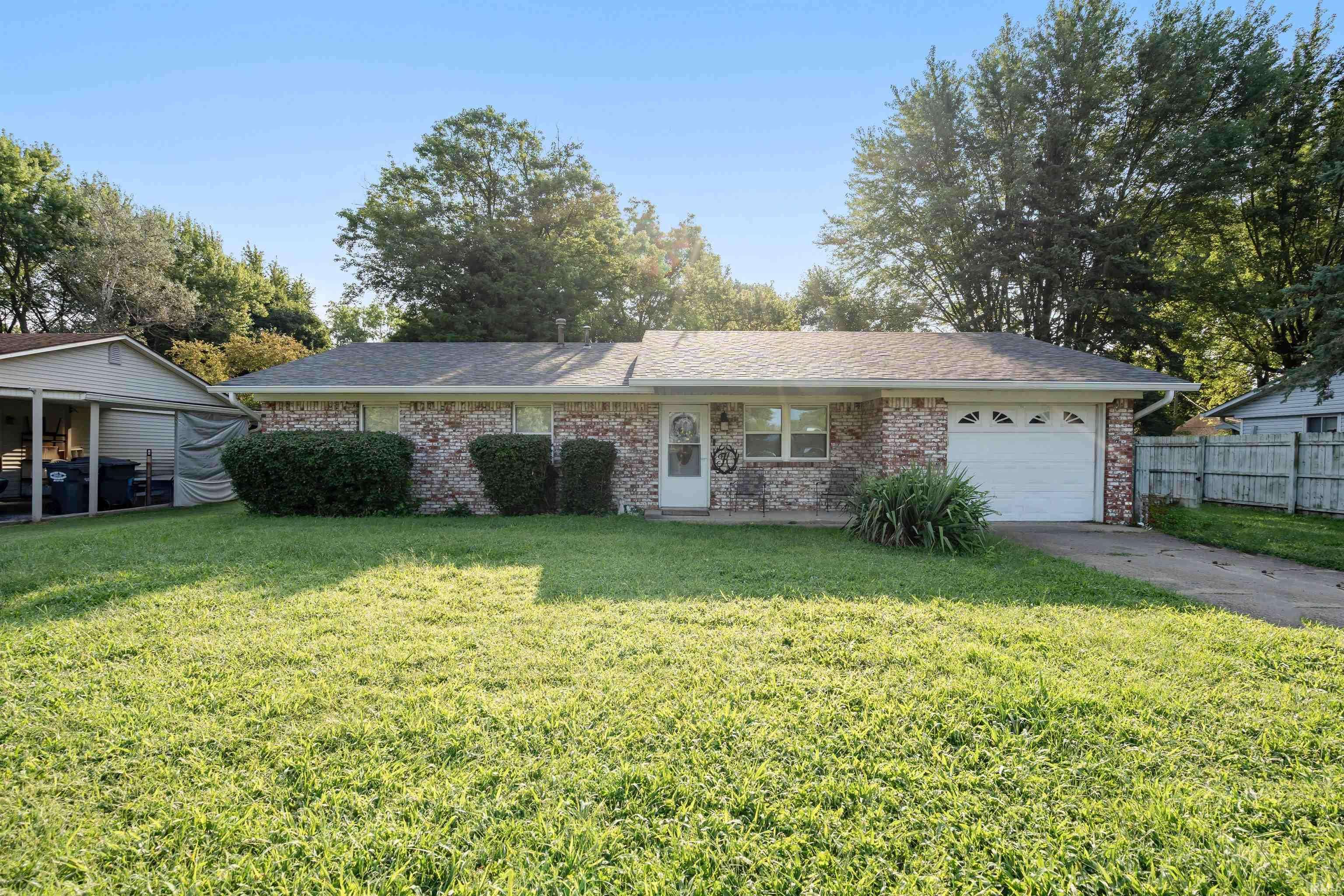 Greenwood, IN 46142,143 Howard Road