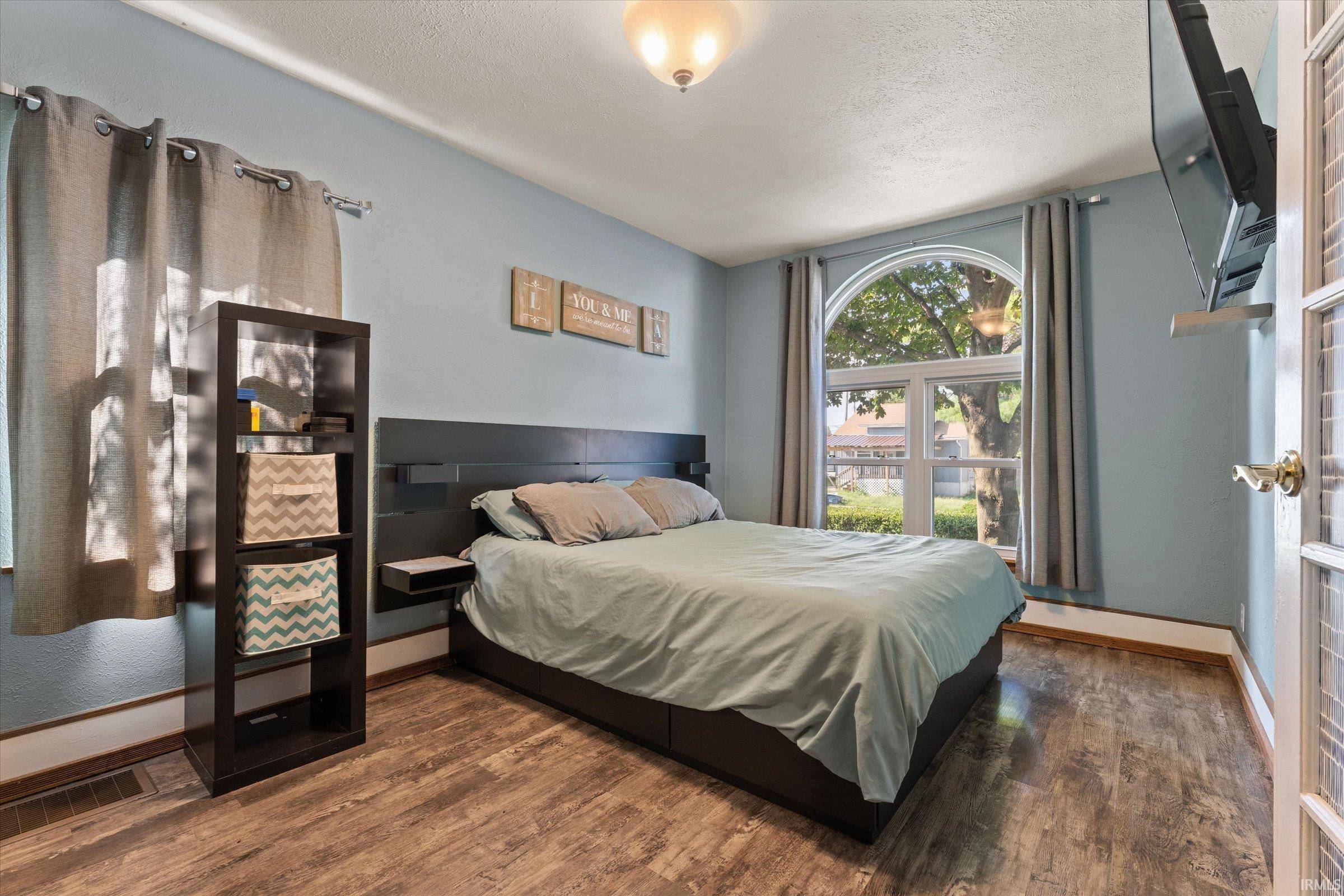 Mishawaka, IN 46544-5220,313 W 13Th Street
