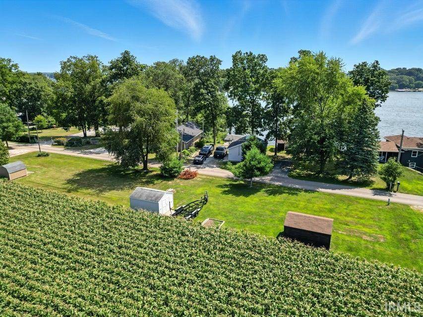 Monticello, IN 47960,5639 S Richey Lane