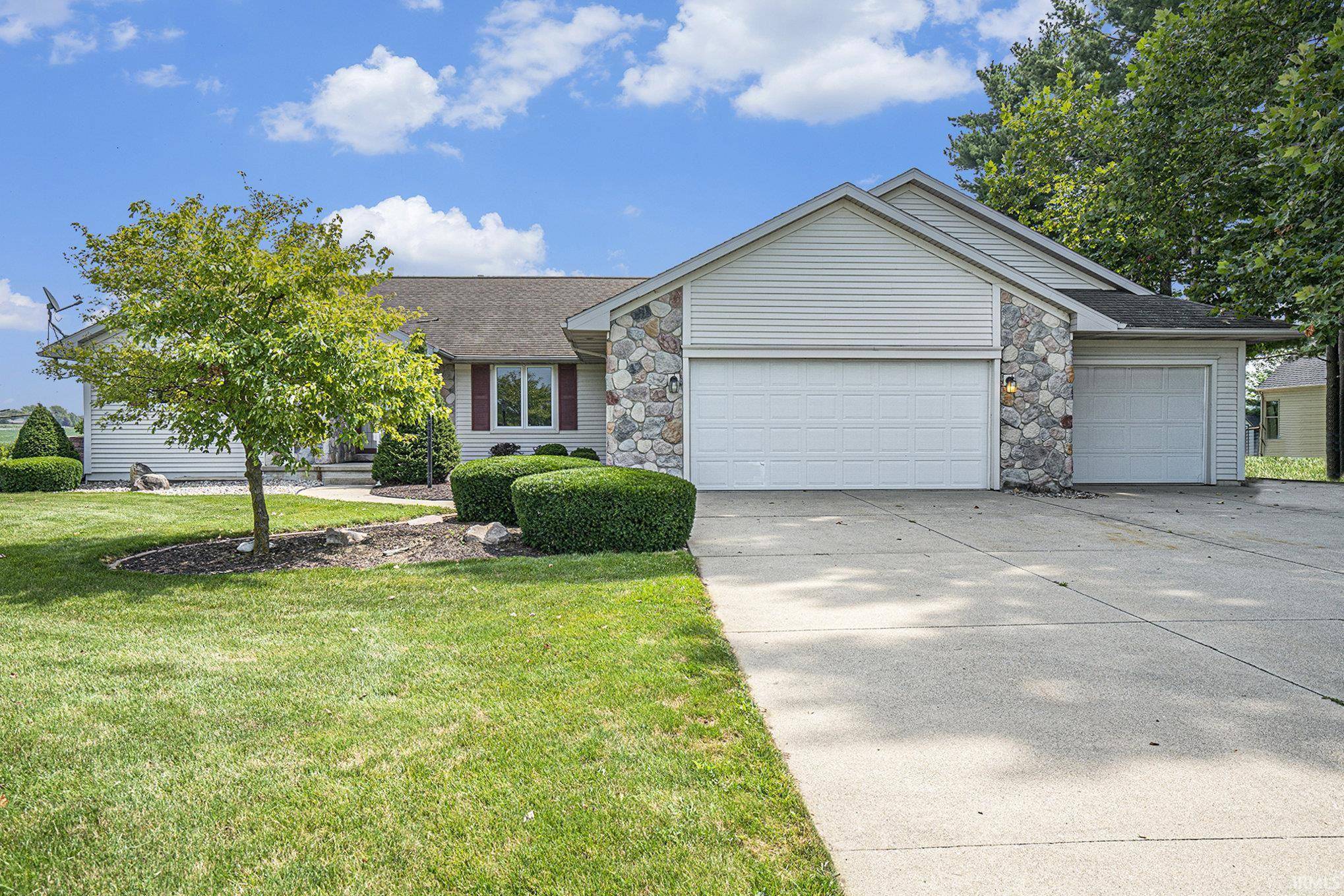 Nappanee, IN 46550,71748 County Road 9