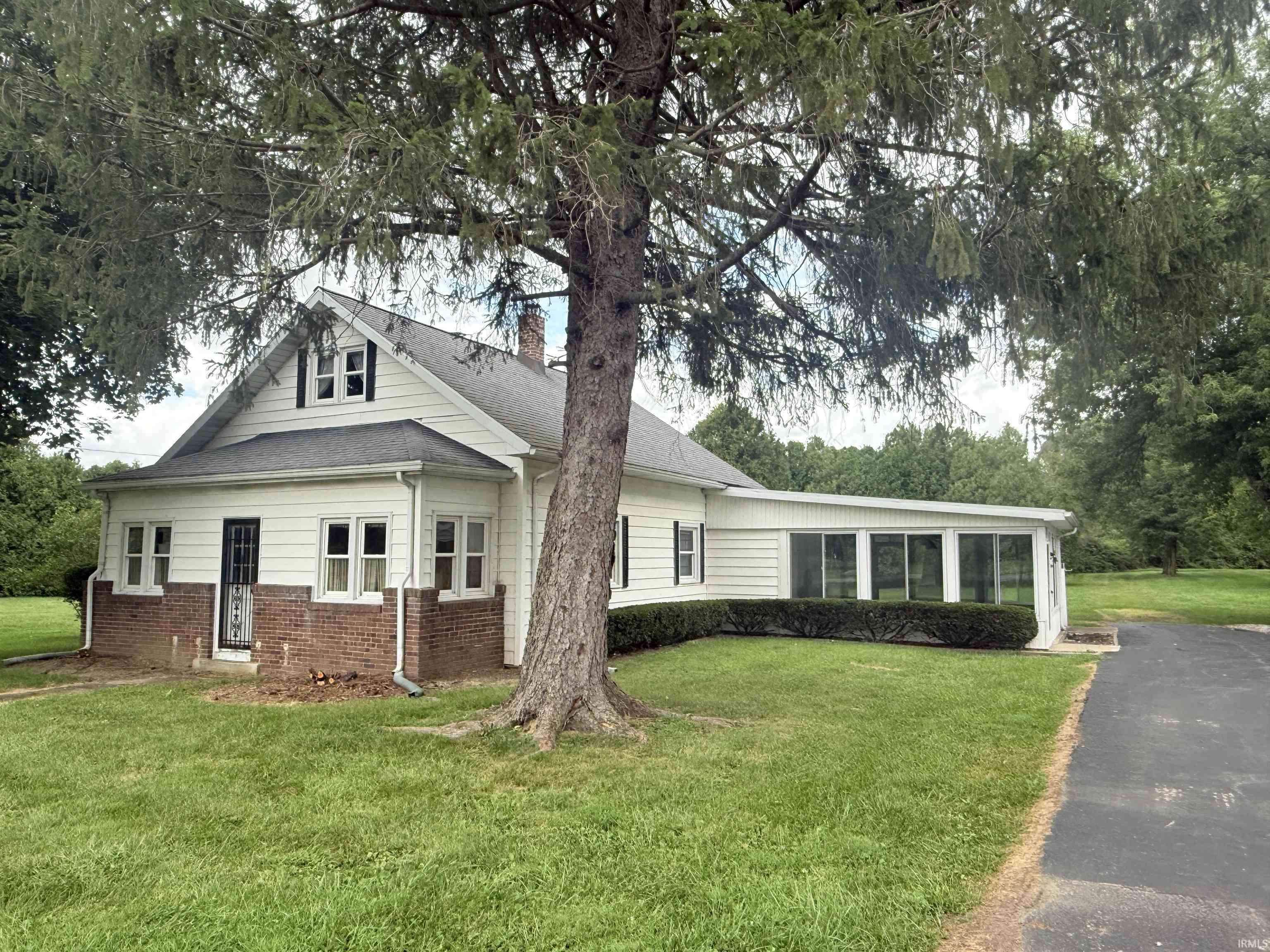 Marion, IN 46952,2701 E Bradford Pike