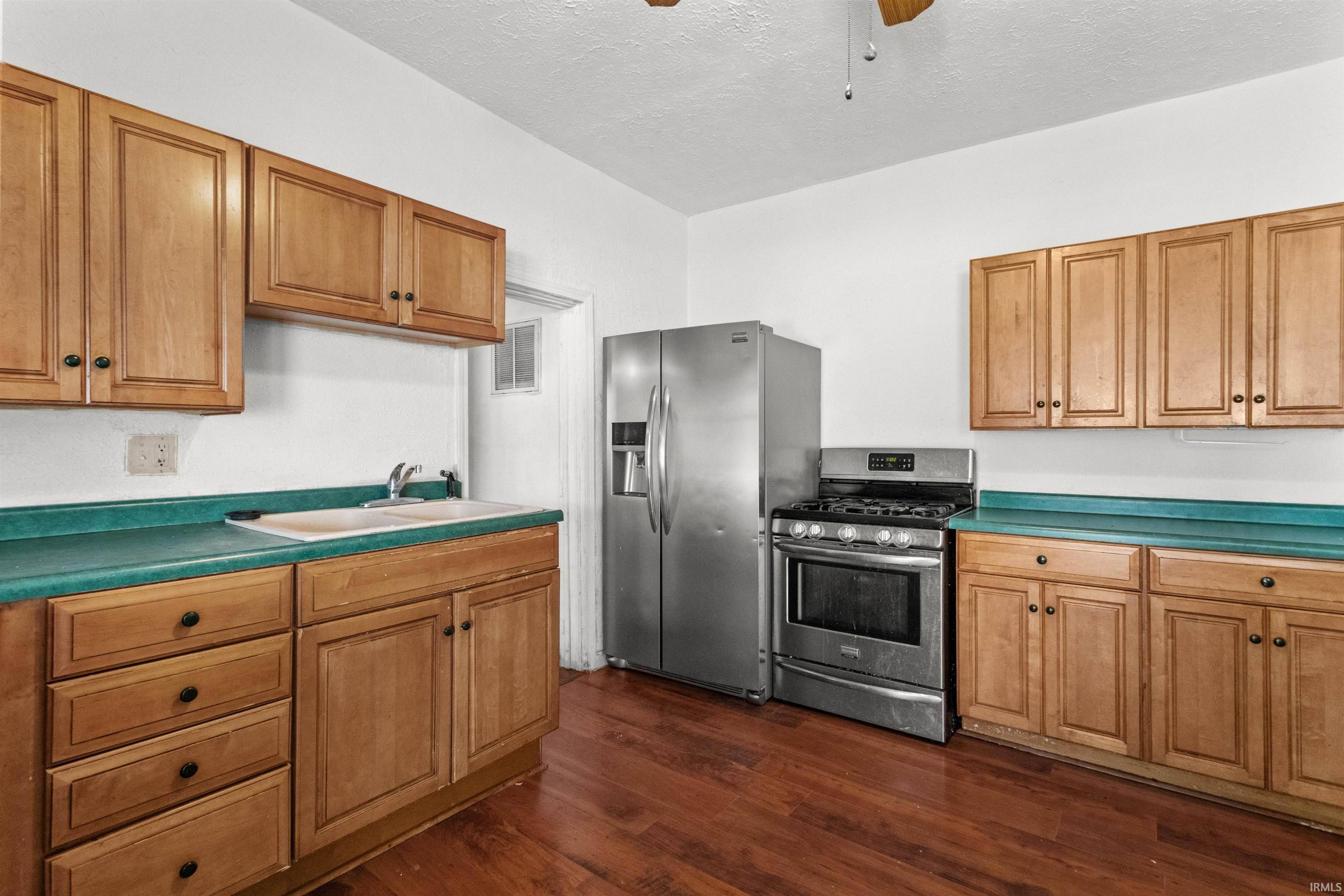 Kokomo, IN 46901,910 S Apperson Way