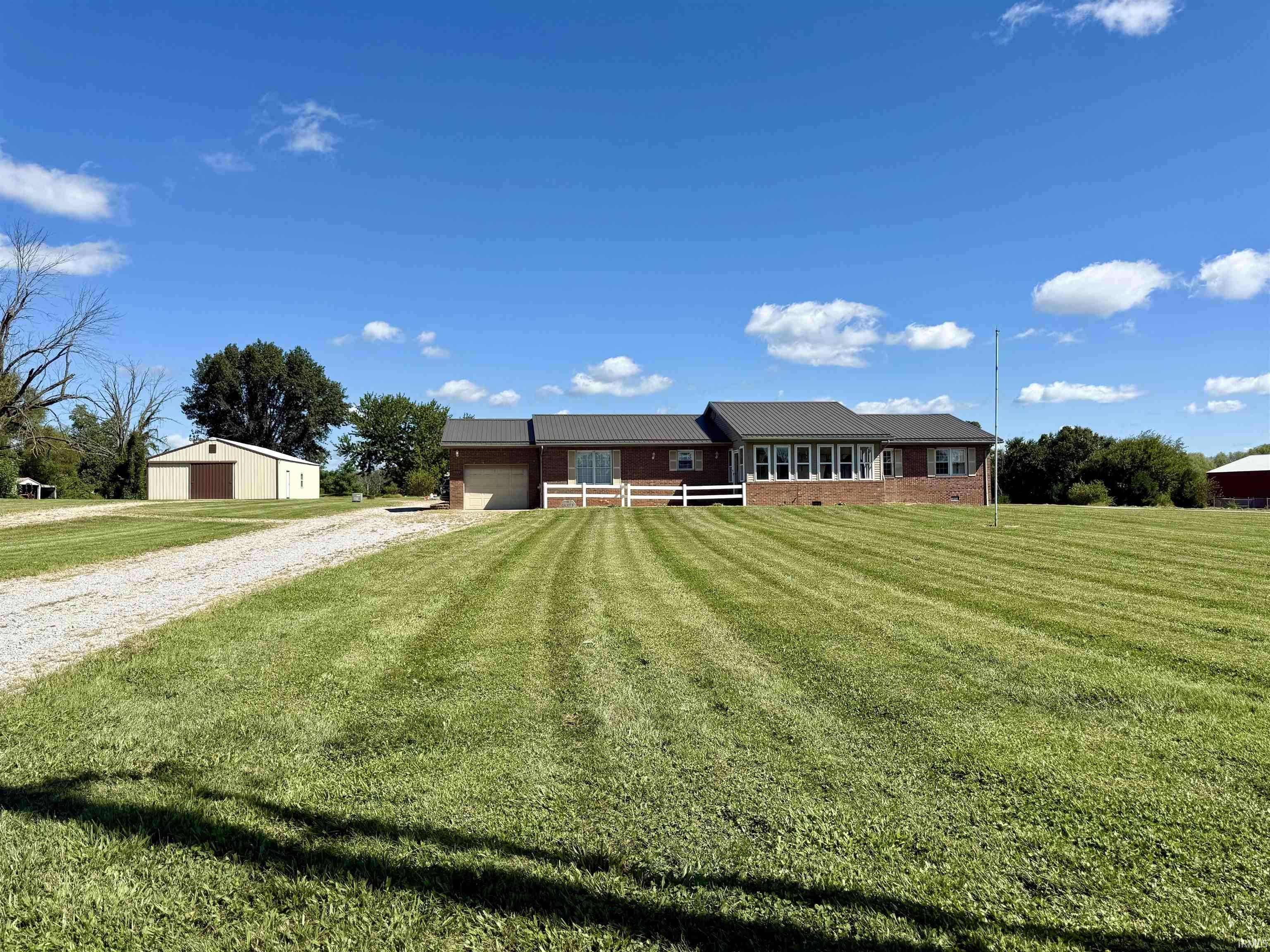 Lynnville, IN 47619,1322 W State Route 68