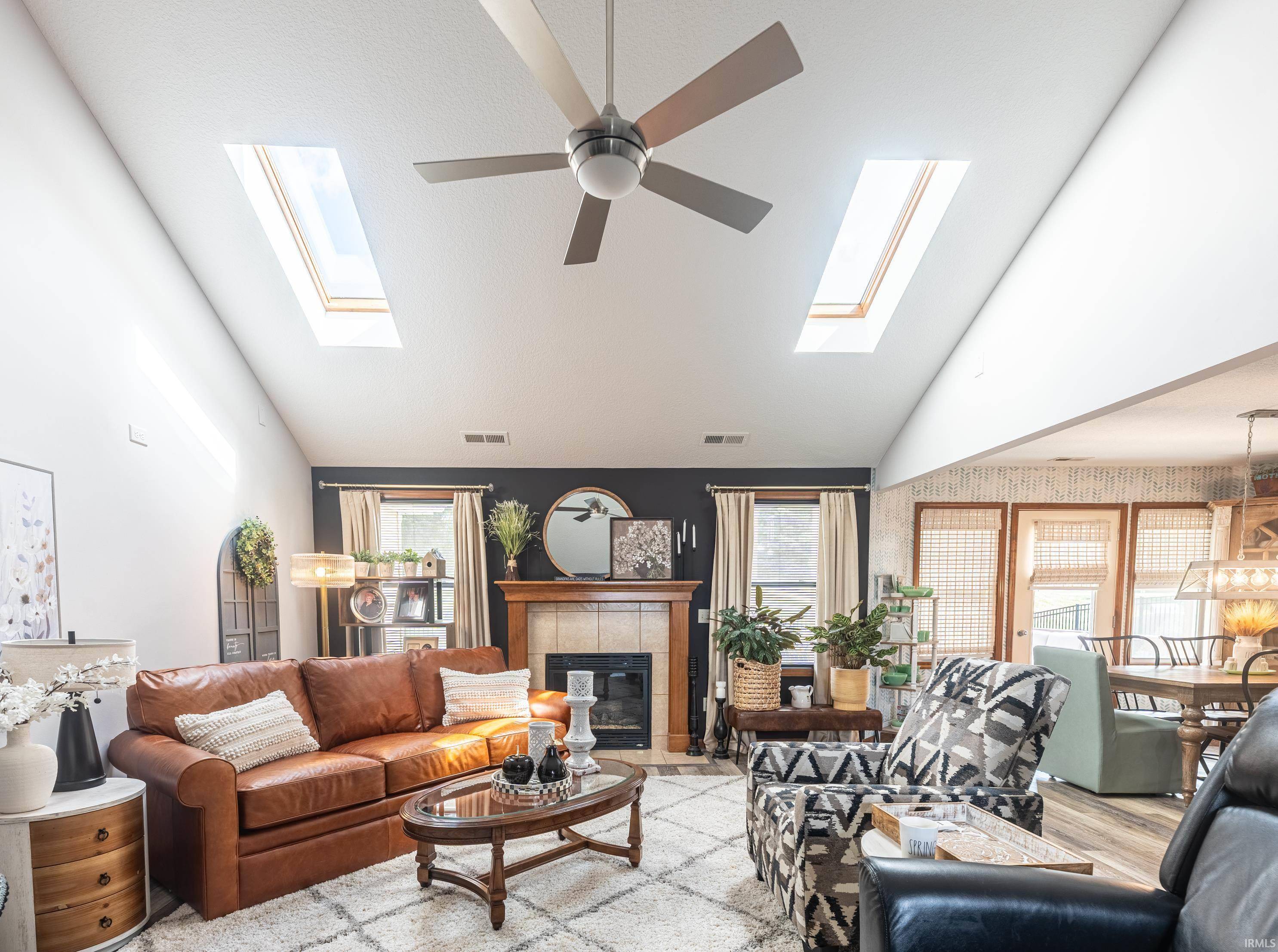 Roanoke, IN 46783,11305 Nightingale Cove