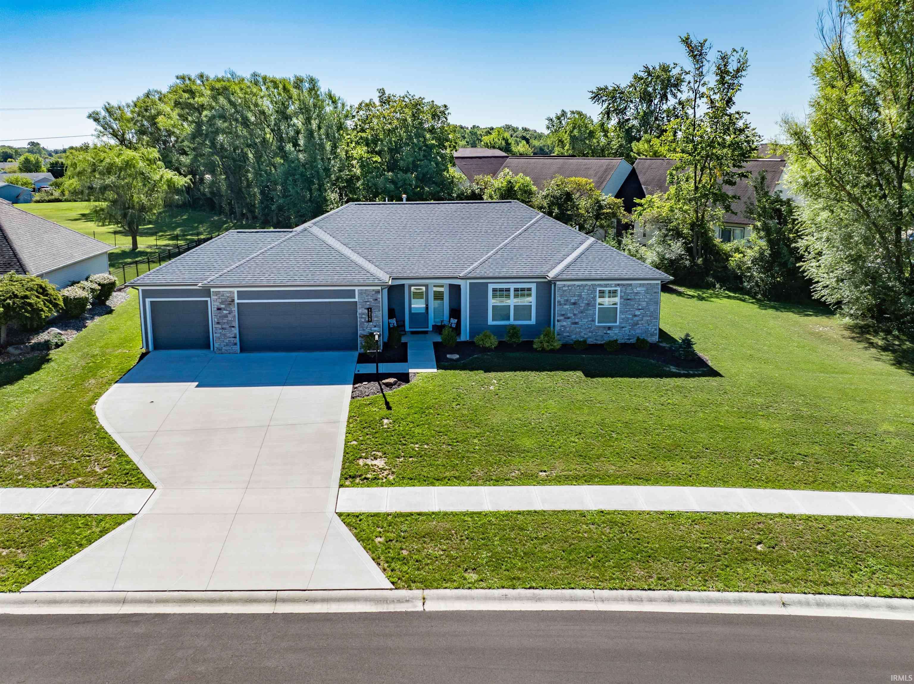 Auburn, IN 46706,1215 Turnberry Drive