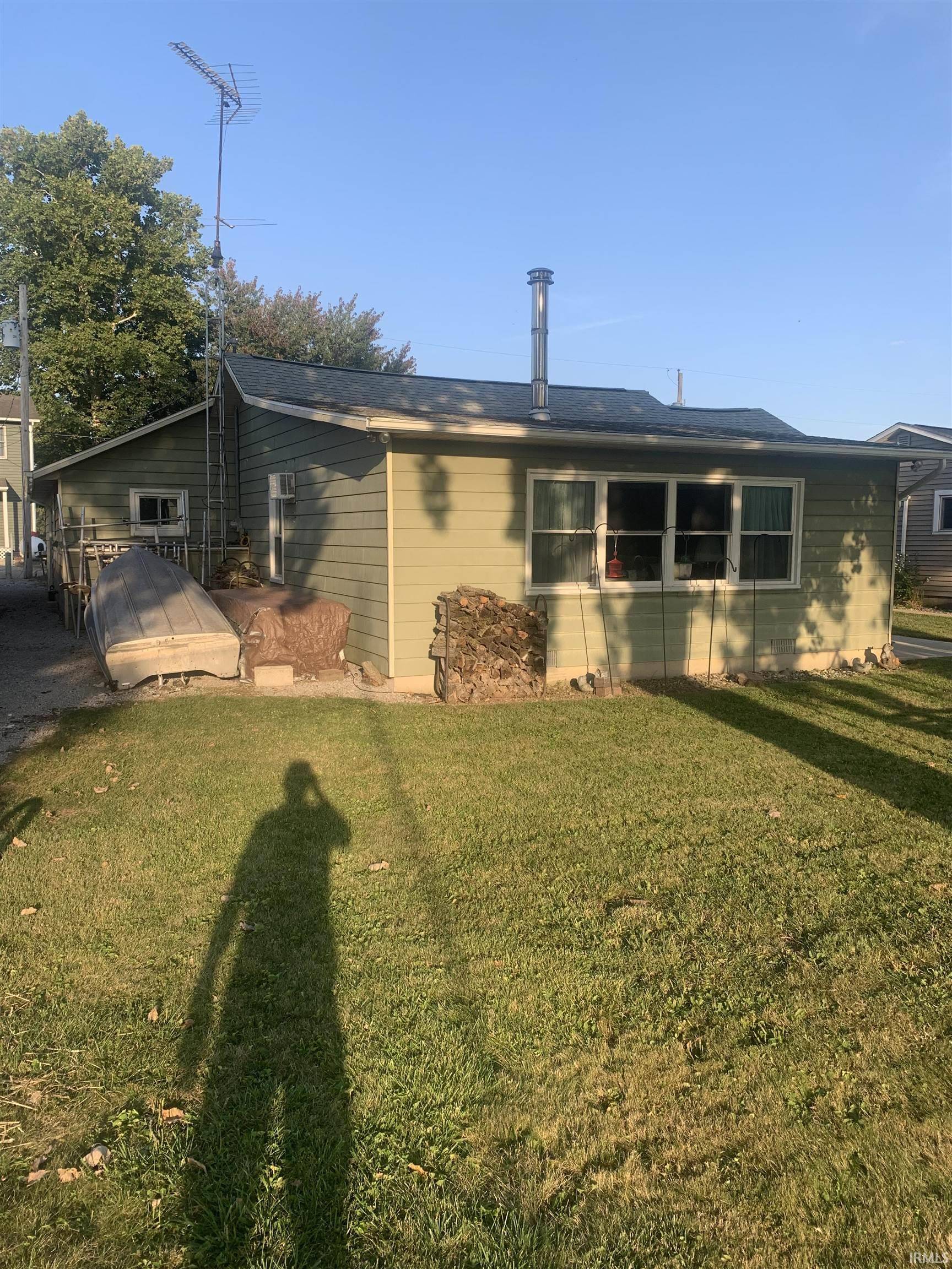Columbia City, IN 46725,3855 W Lakeshore Drive