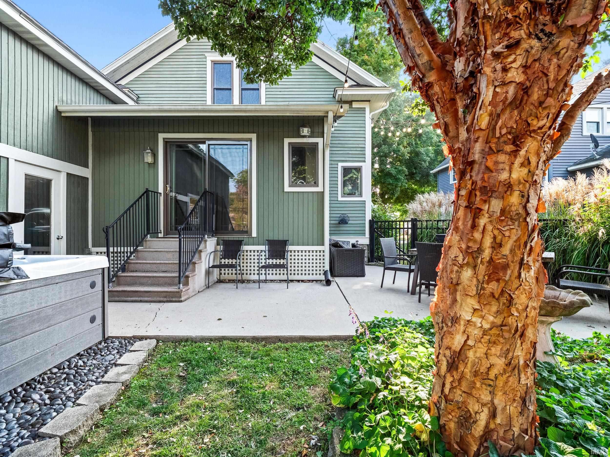 Auburn, IN 46706-1127,815 Midway Drive