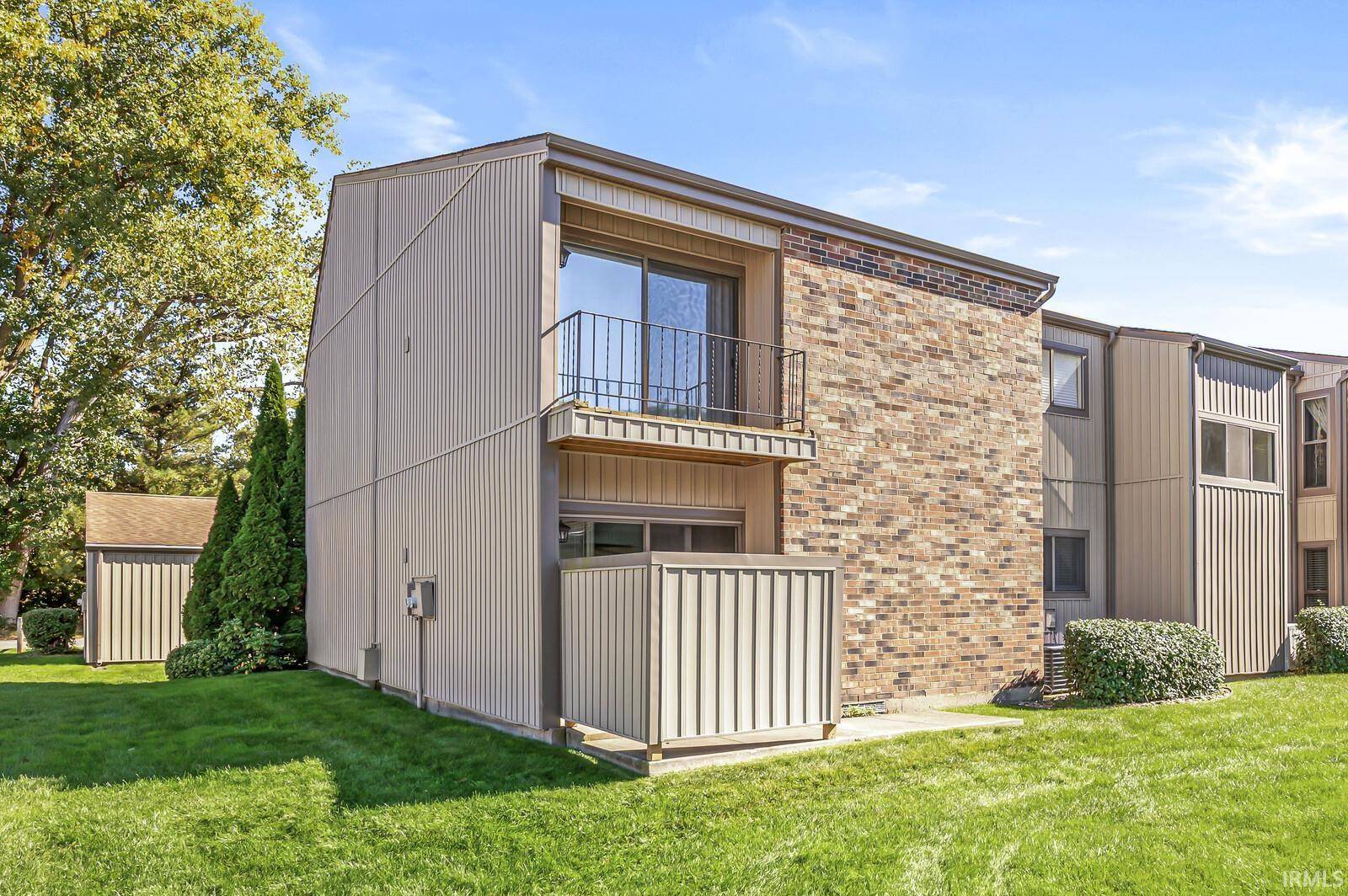 South Bend, IN 46637,2025 Waterview Court #B