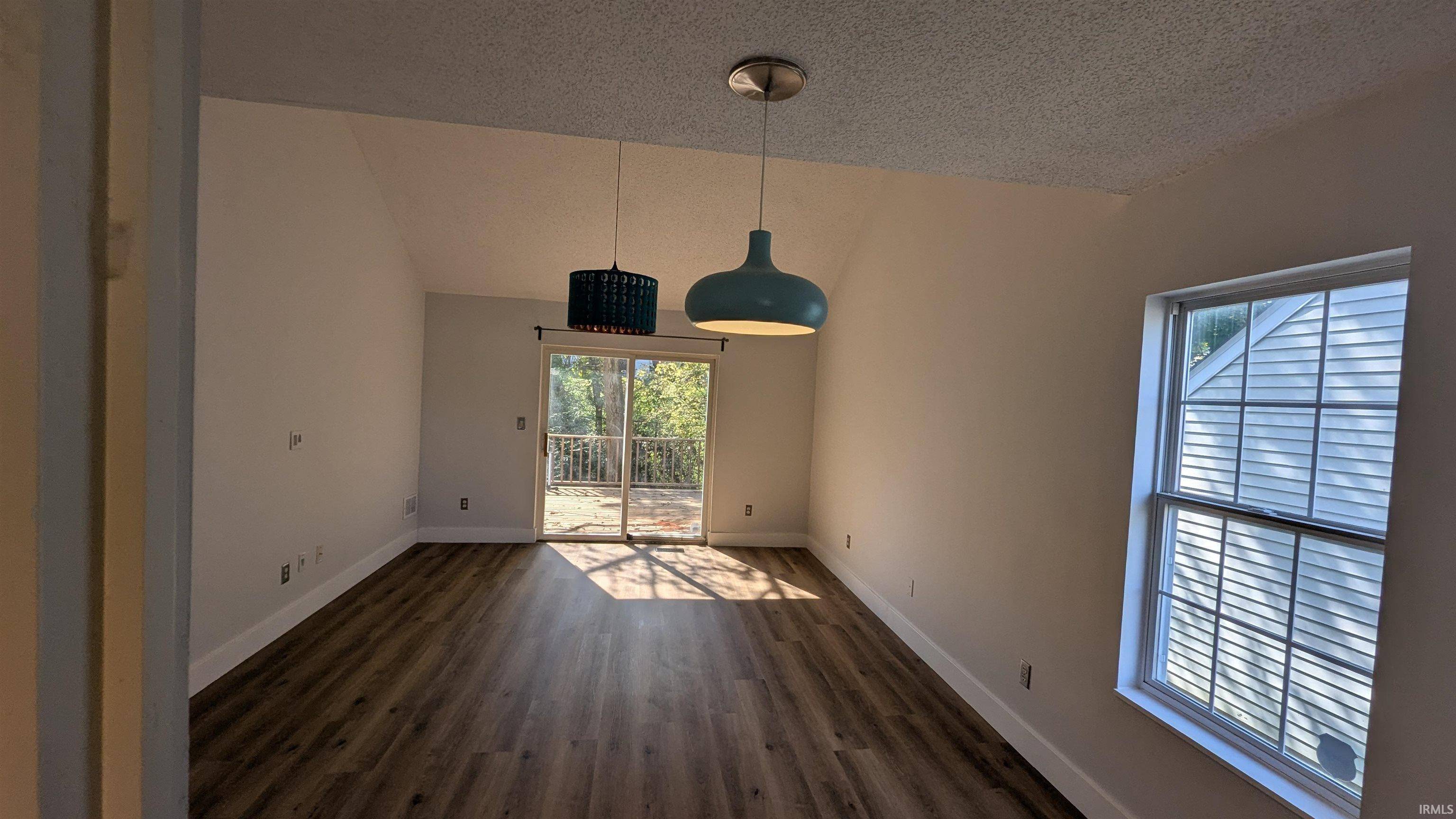 Bloomington, IN 47401,432 E Laurelwood Court