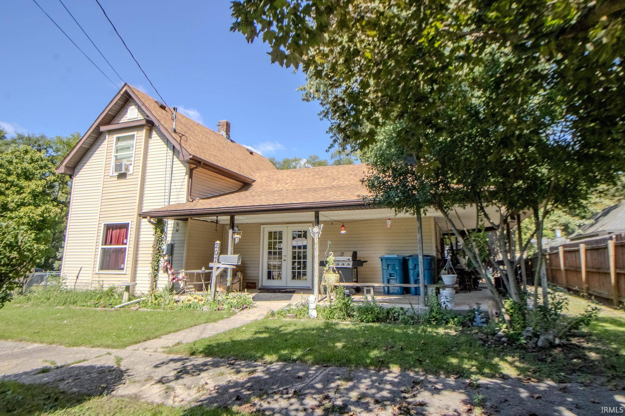 Knox, IN 46534,207 W Lake Street
