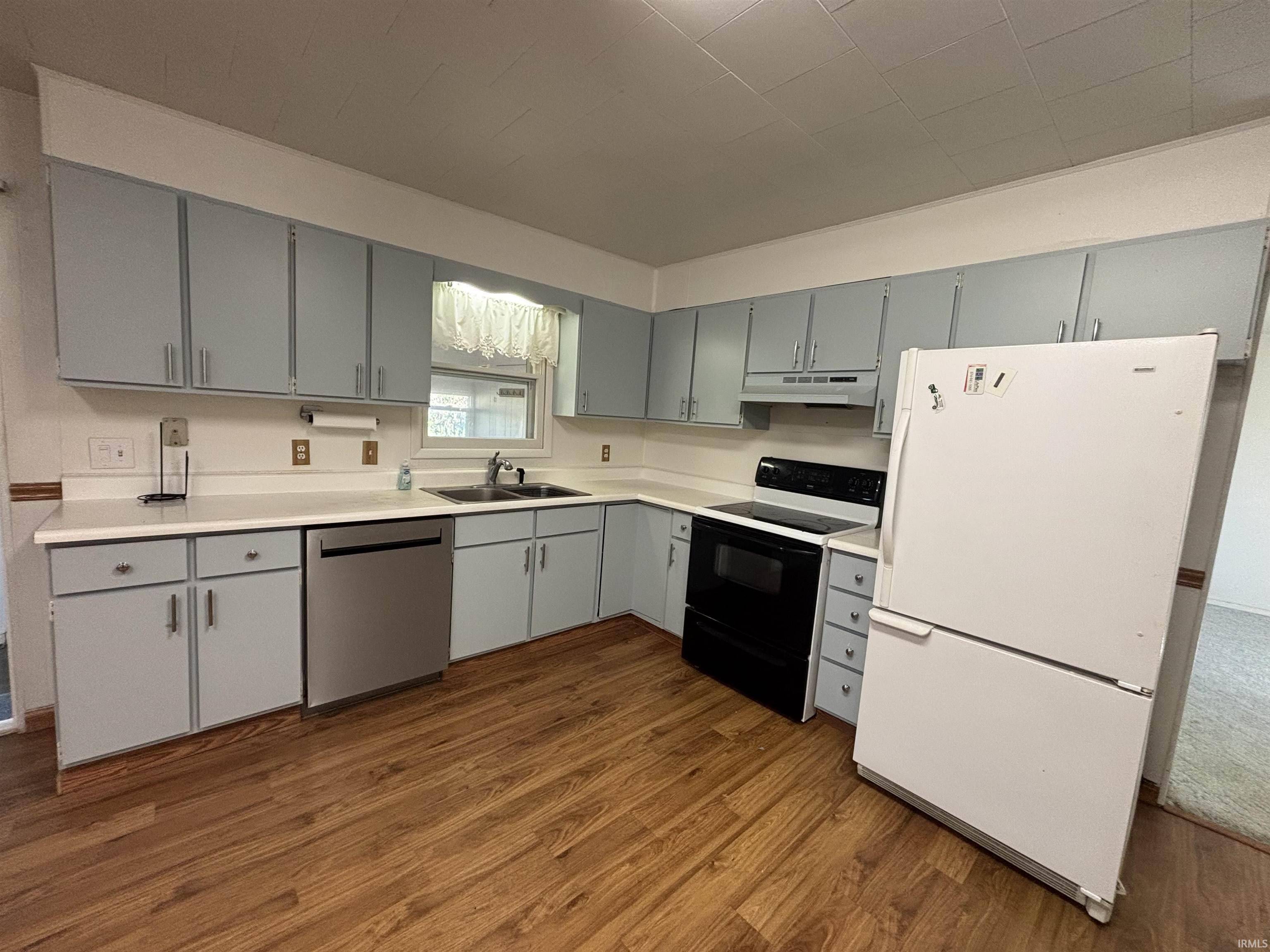 Argos, IN 46501,16855 Hickory Road