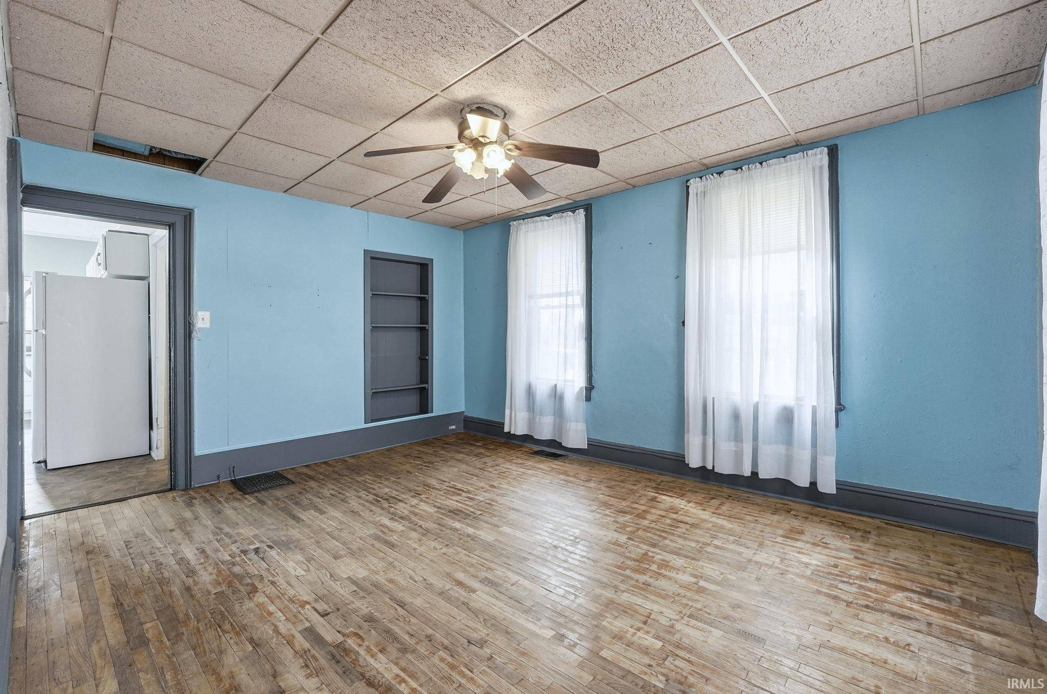 Columbia City, IN 46725-9647,2160 E 800 Road