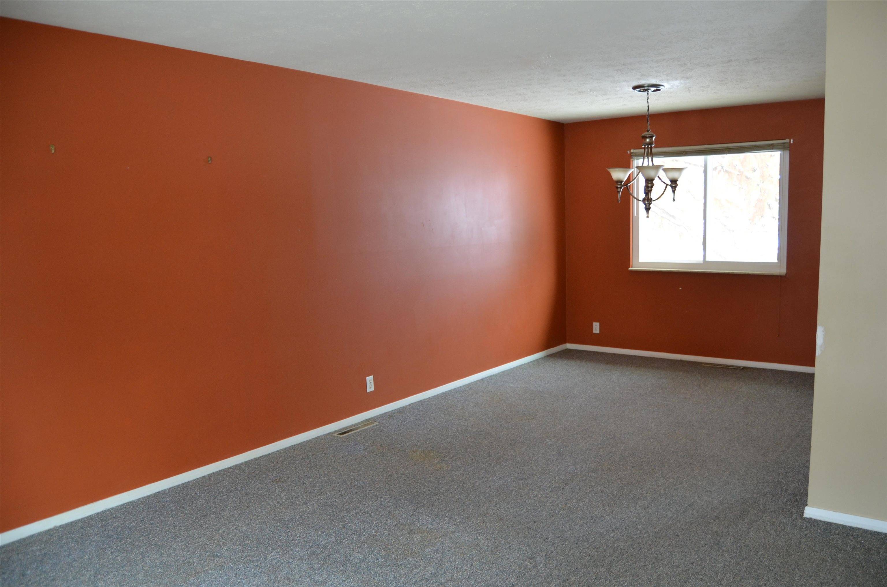 Elkhart, IN 46514,53854 Homeland Drive