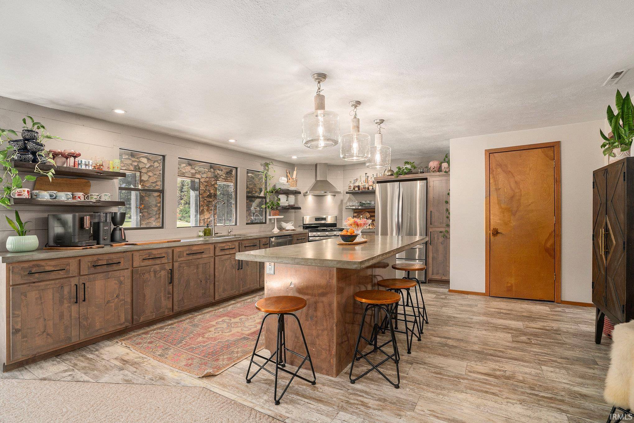 Bristol, IN 46507,16015 County Road 4