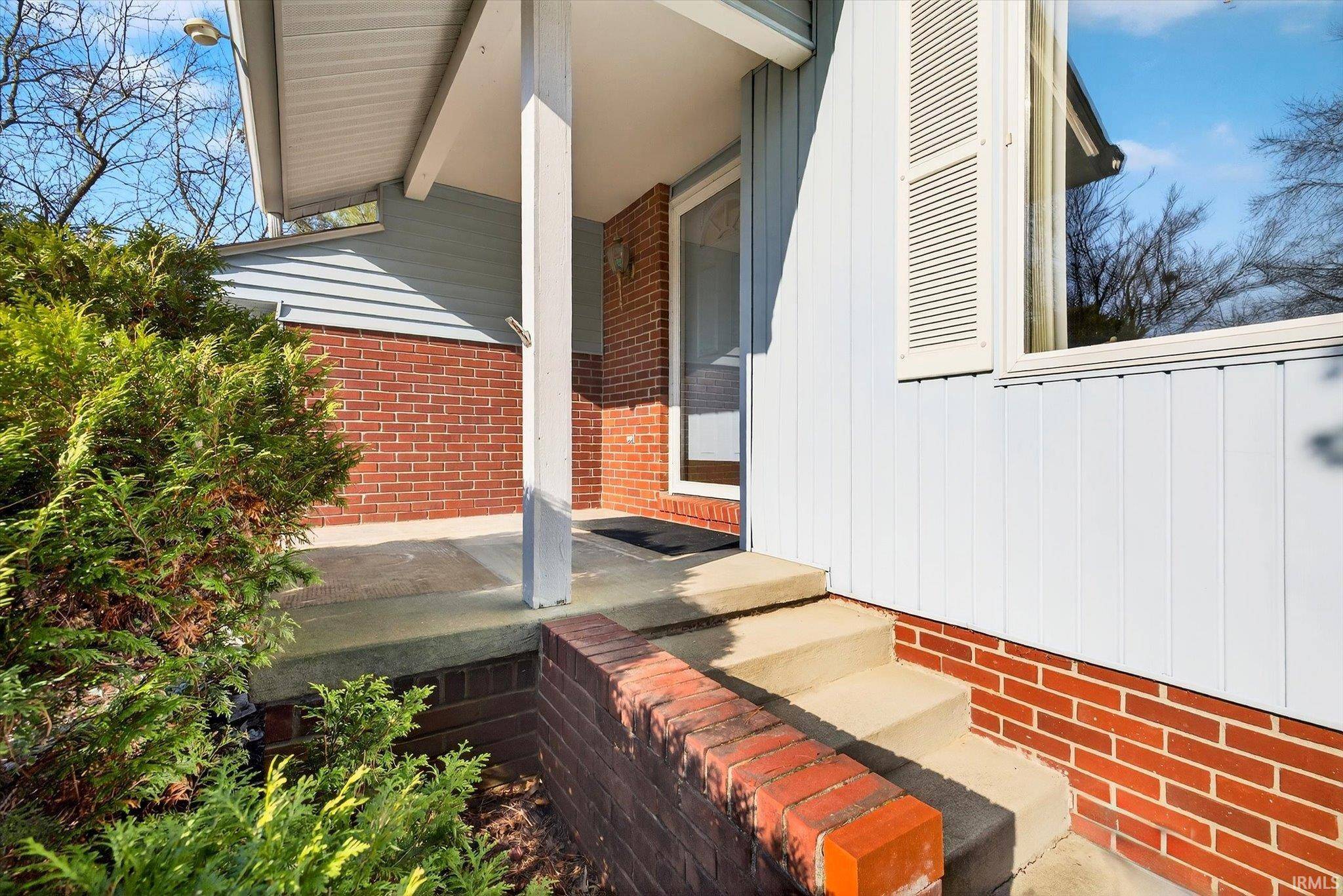 Bloomington, IN 47401,3813 S Lindas Way