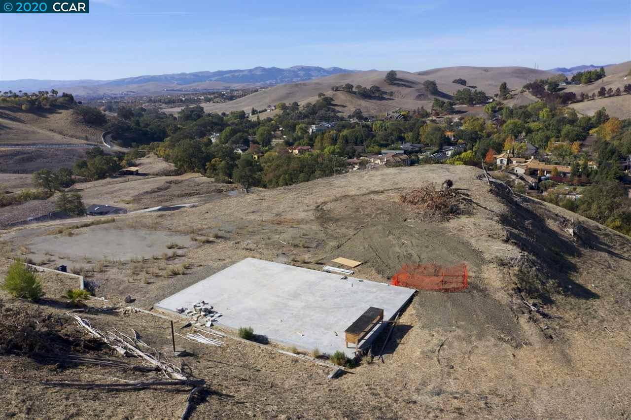 Danville, CA 94506,41 Meadow Lake Dr