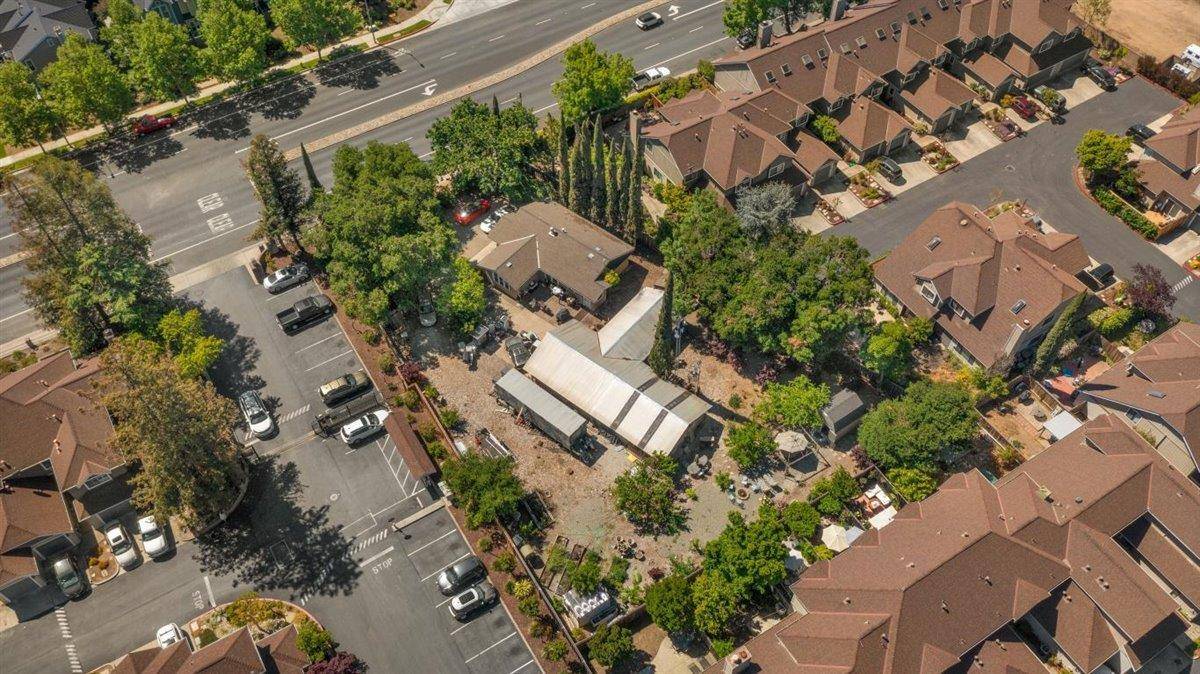 Morgan Hill, CA 95037,395 E Dunne Avenue