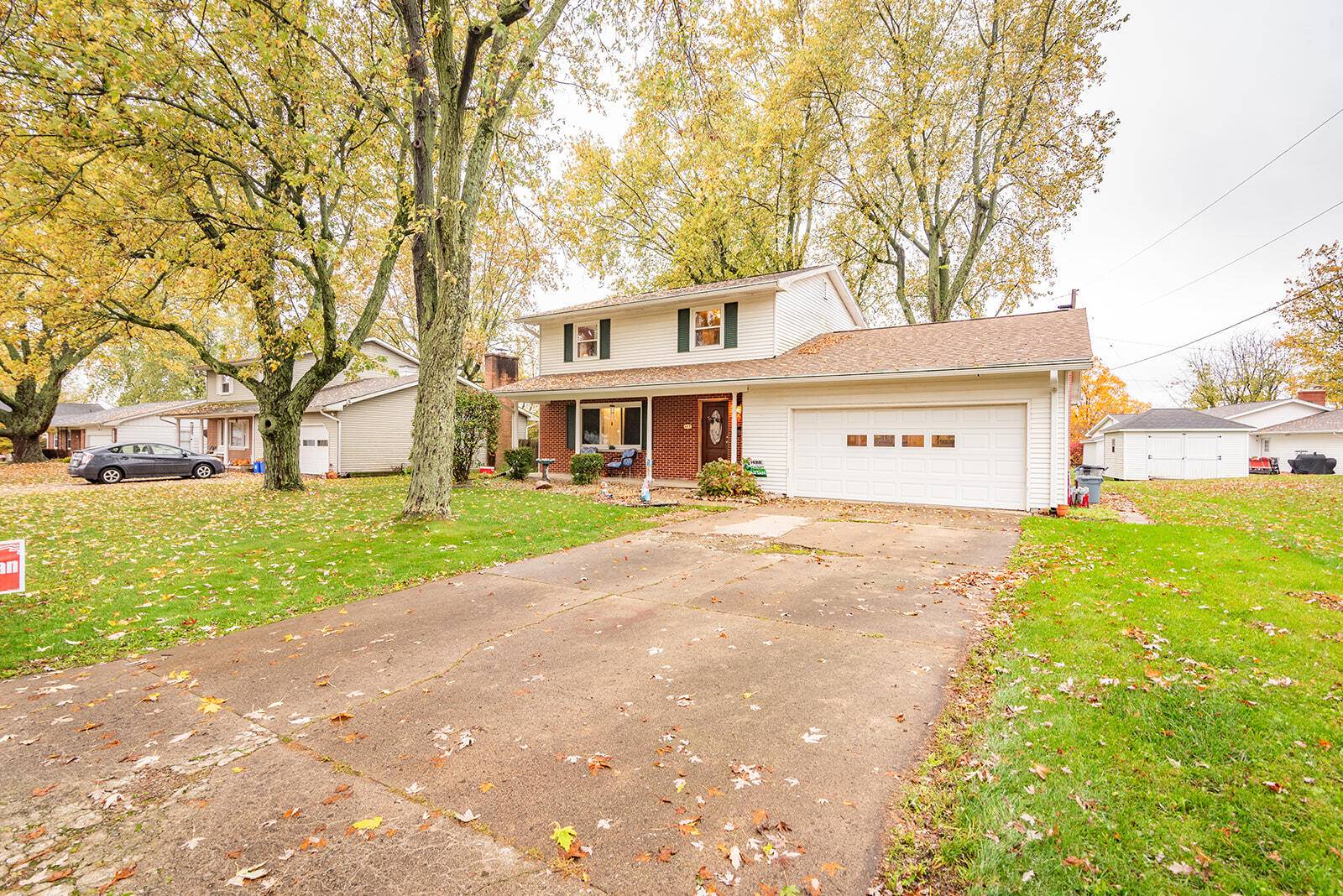 Bellefontaine, OH 43311,613 Hilltop Drive