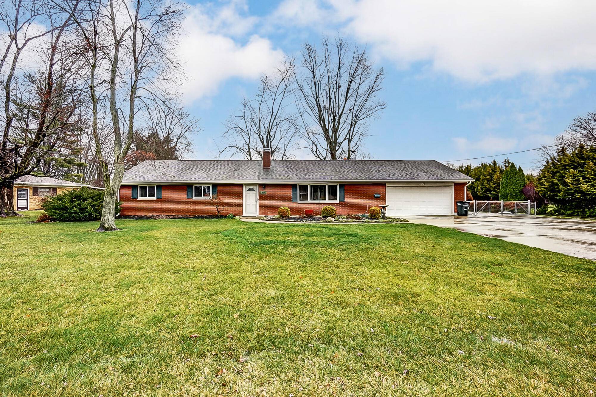 Enon, OH 45323,372 Coronado Trail